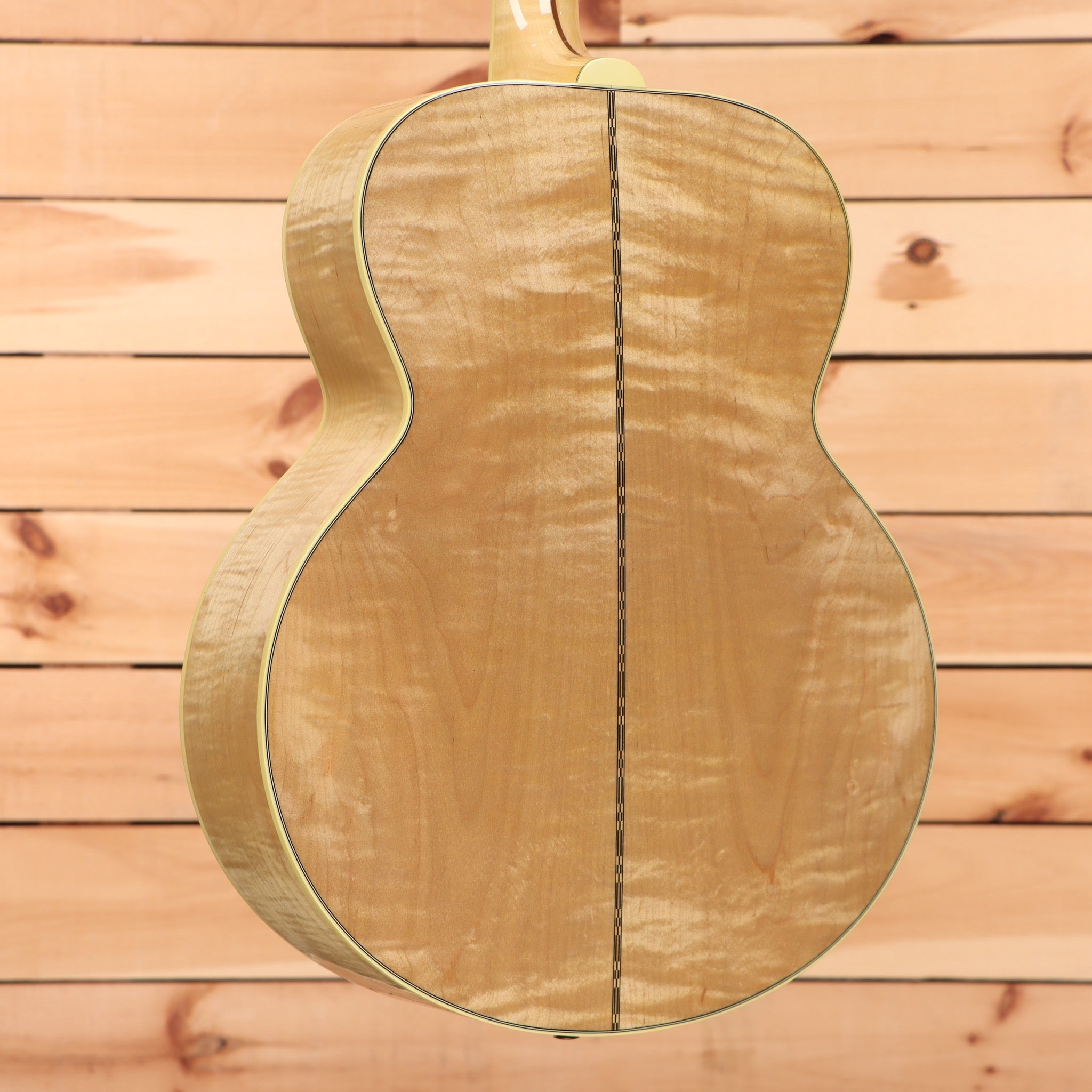Gibson SJ200 Original acoustic jumbo guitar Antique Natural with maple back and sides