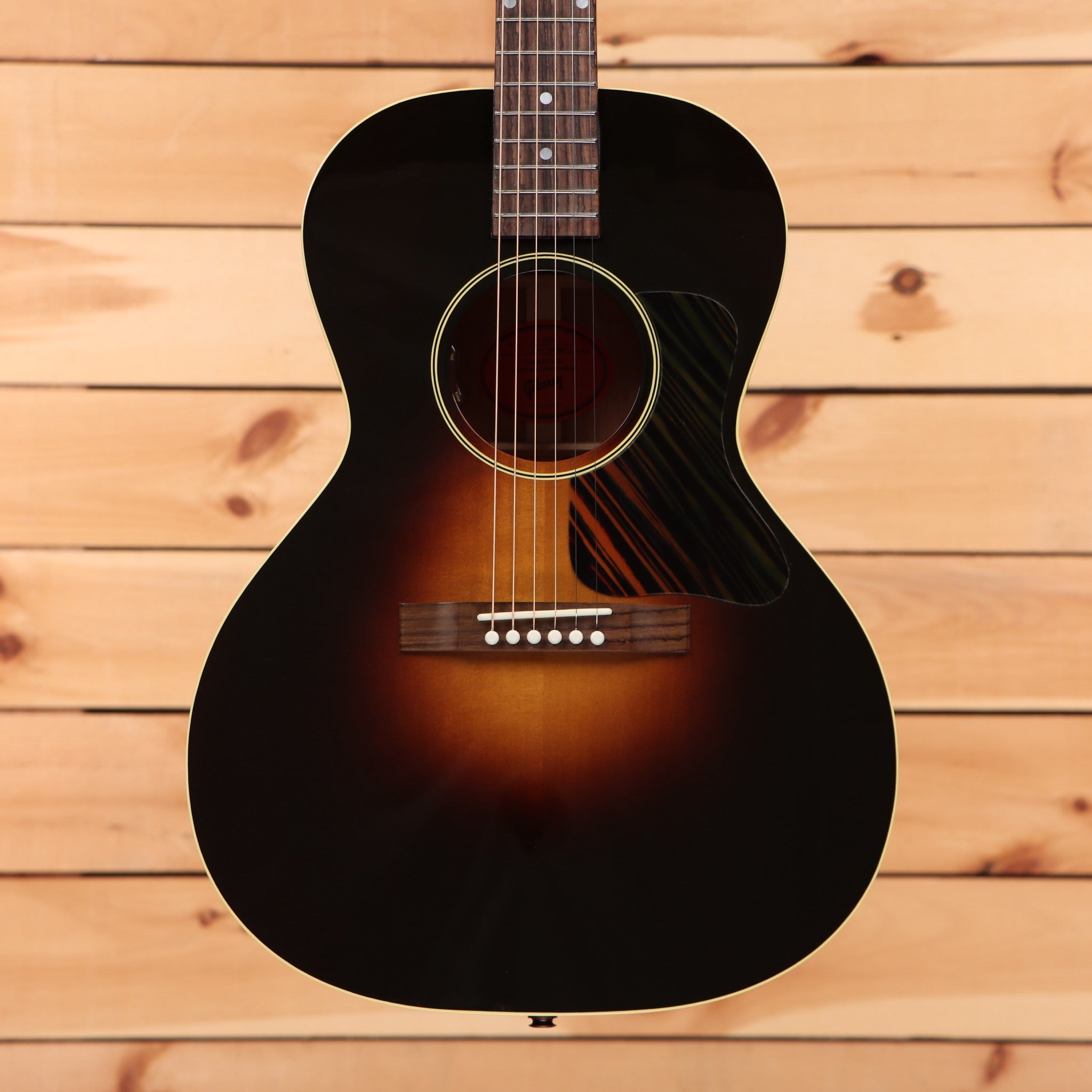 ほぼ新品Gibson L00 Original Vintage Sunburst Gibson L-00 Original - Vintage Sunburst – Righteous Guitars