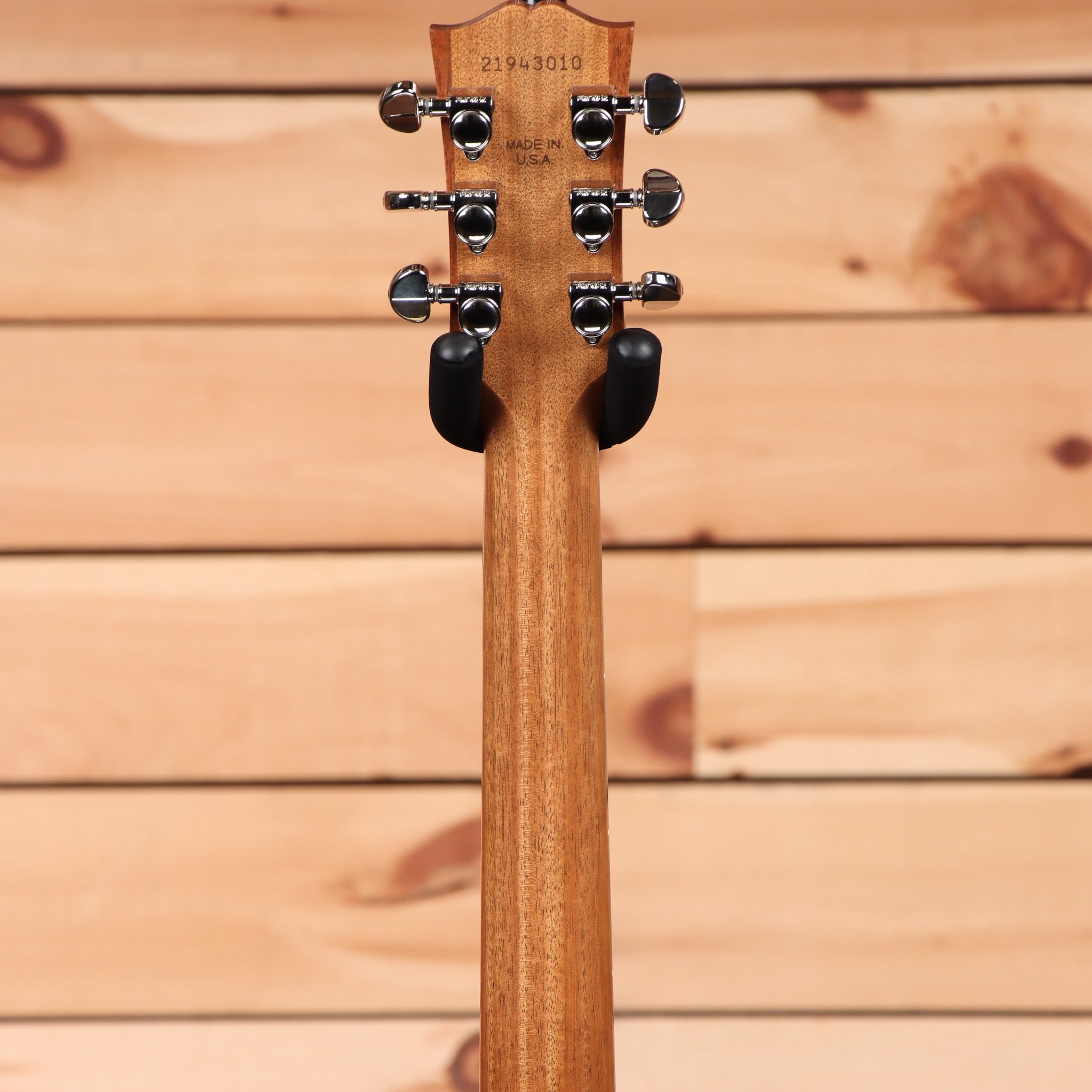 Gibson J45 Studio acoustic guitar Walnut Antique Natural with chrome tuning machines
