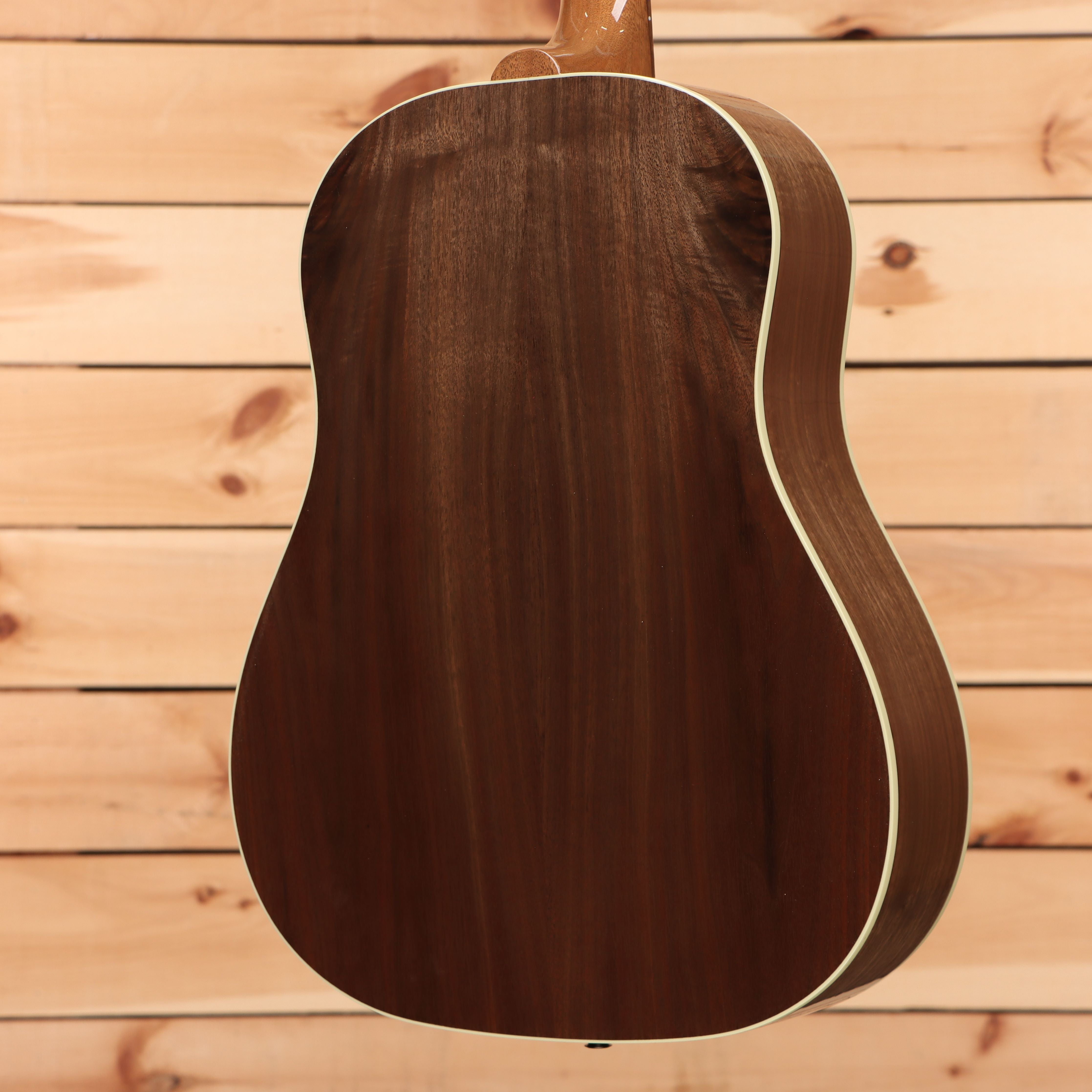 Gibson J45 Studio acoustic guitar Walnut Antique Natural dreadnought with white binding