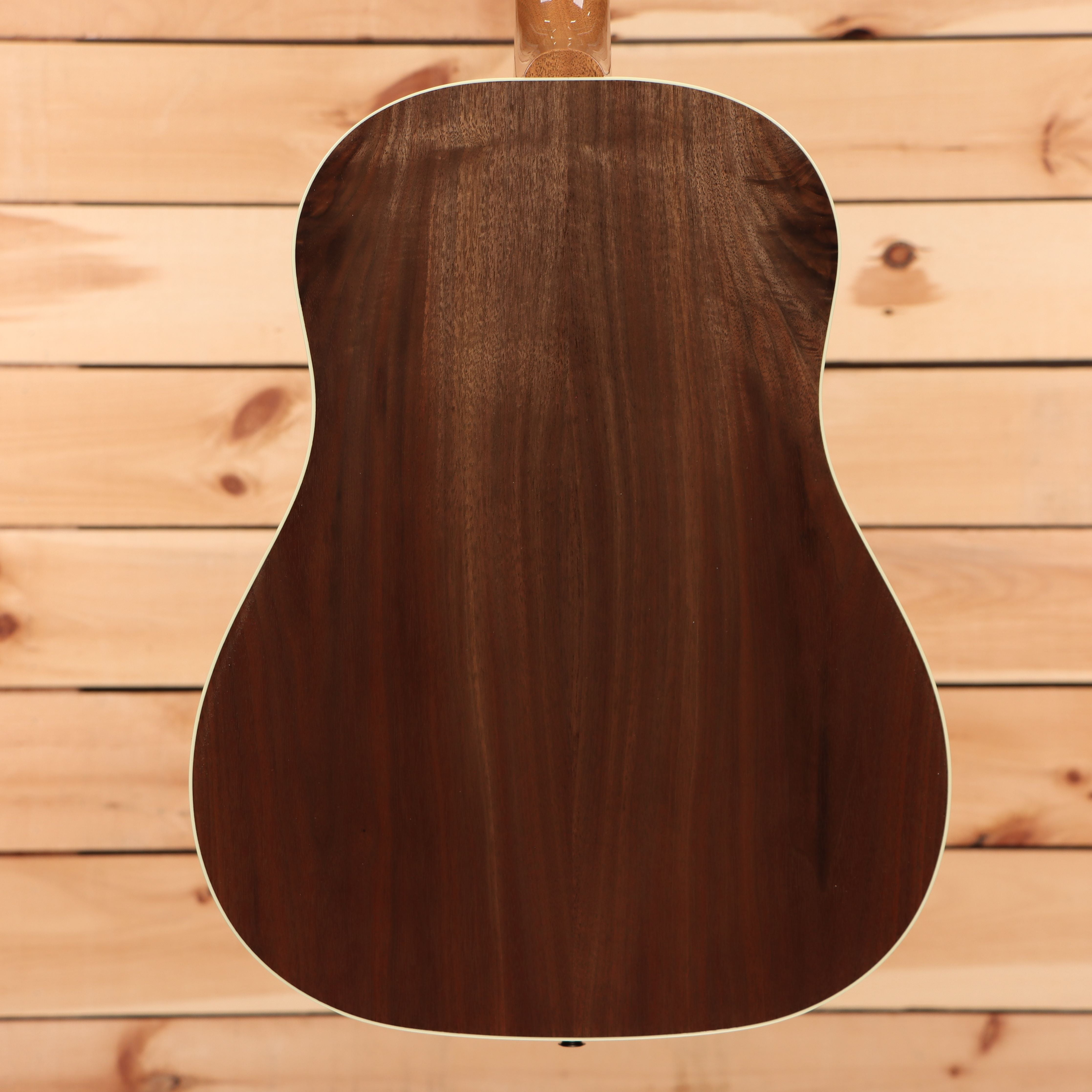 Gibson J45 Studio acoustic guitar Walnut Antique Natural with dreadnought body shape