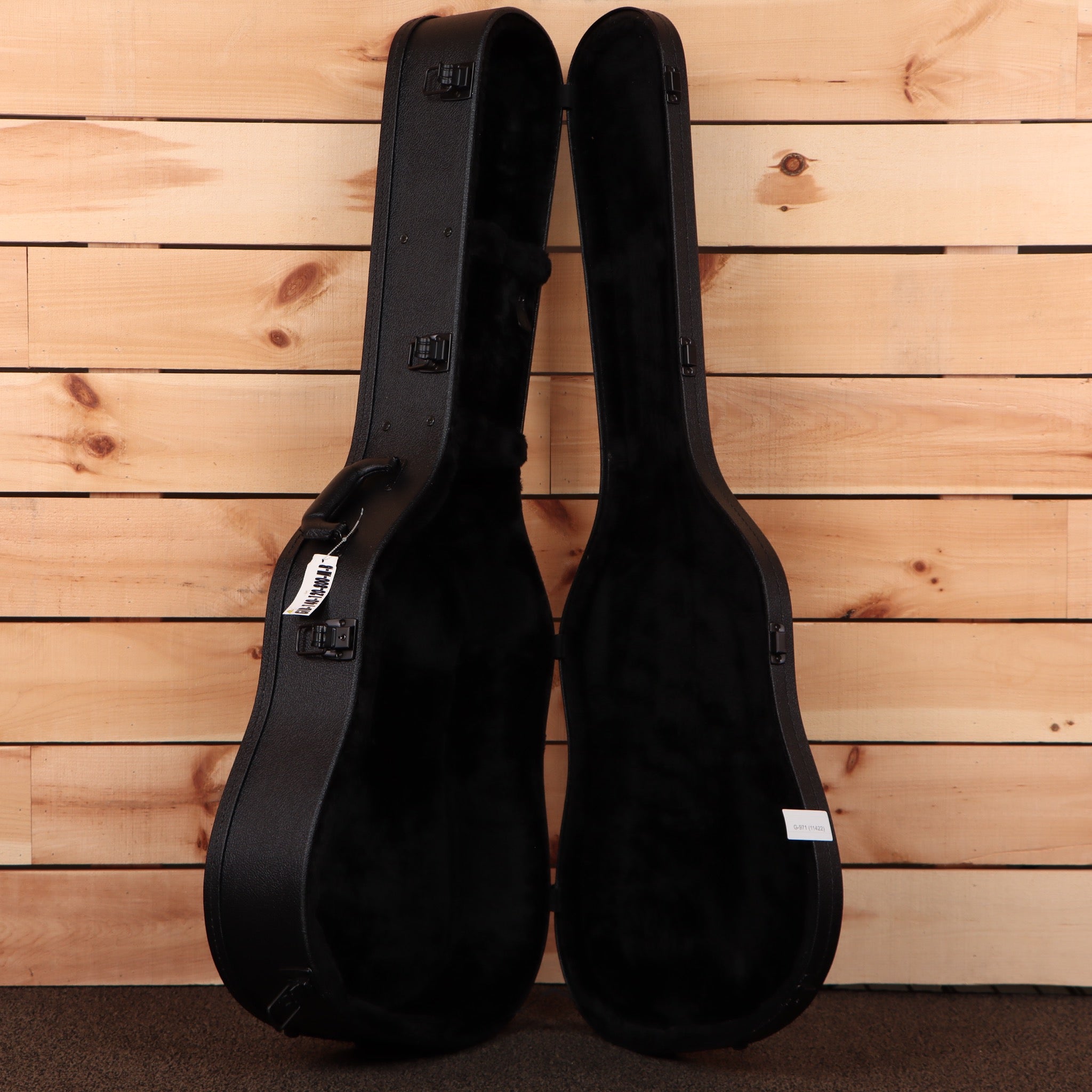 Gibson J45 Standard 12-string acoustic guitar vintage sunburst with black hardshell case