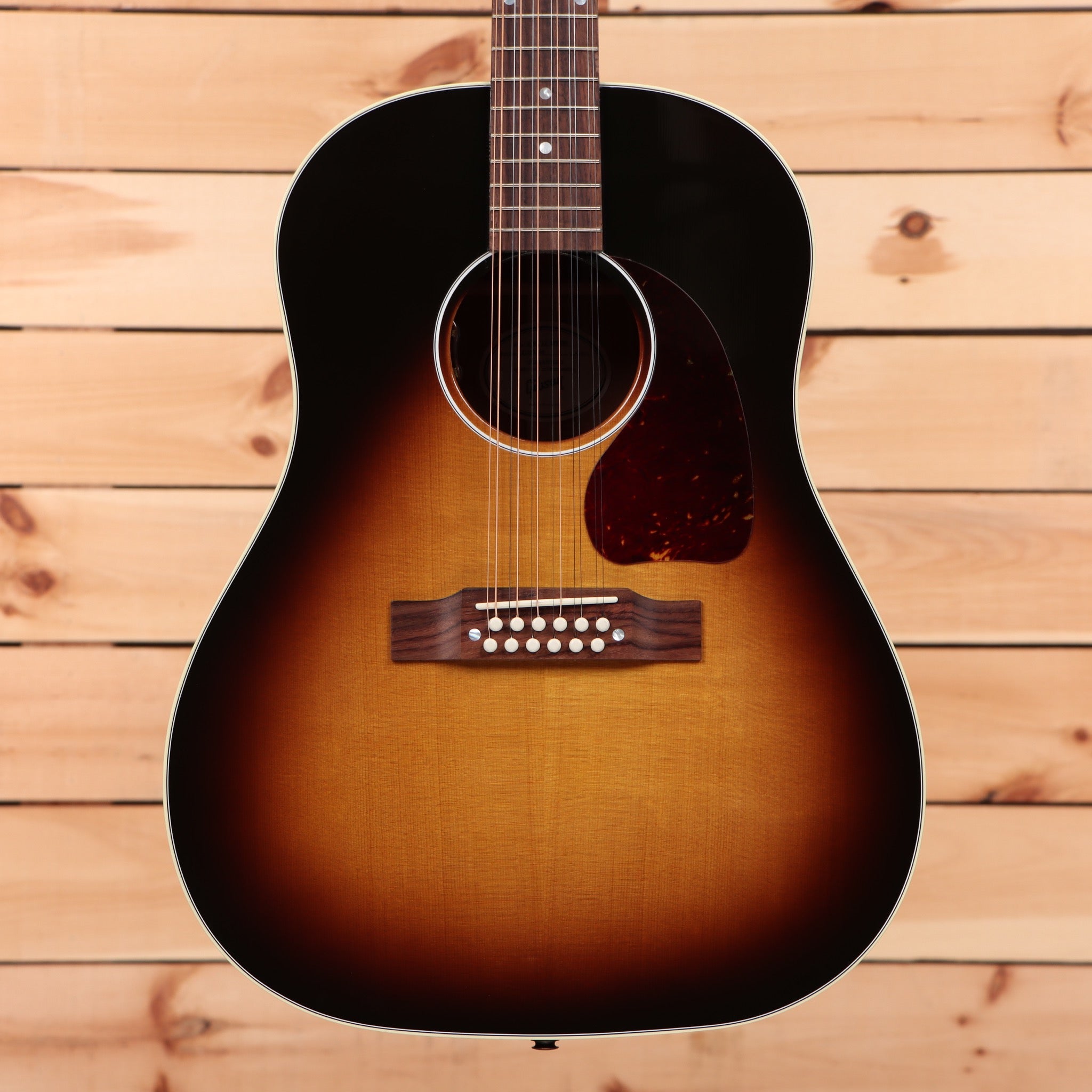Gibson J45 Standard 12-string acoustic guitar Vintage Sunburst with rosewood bridge and pickguard