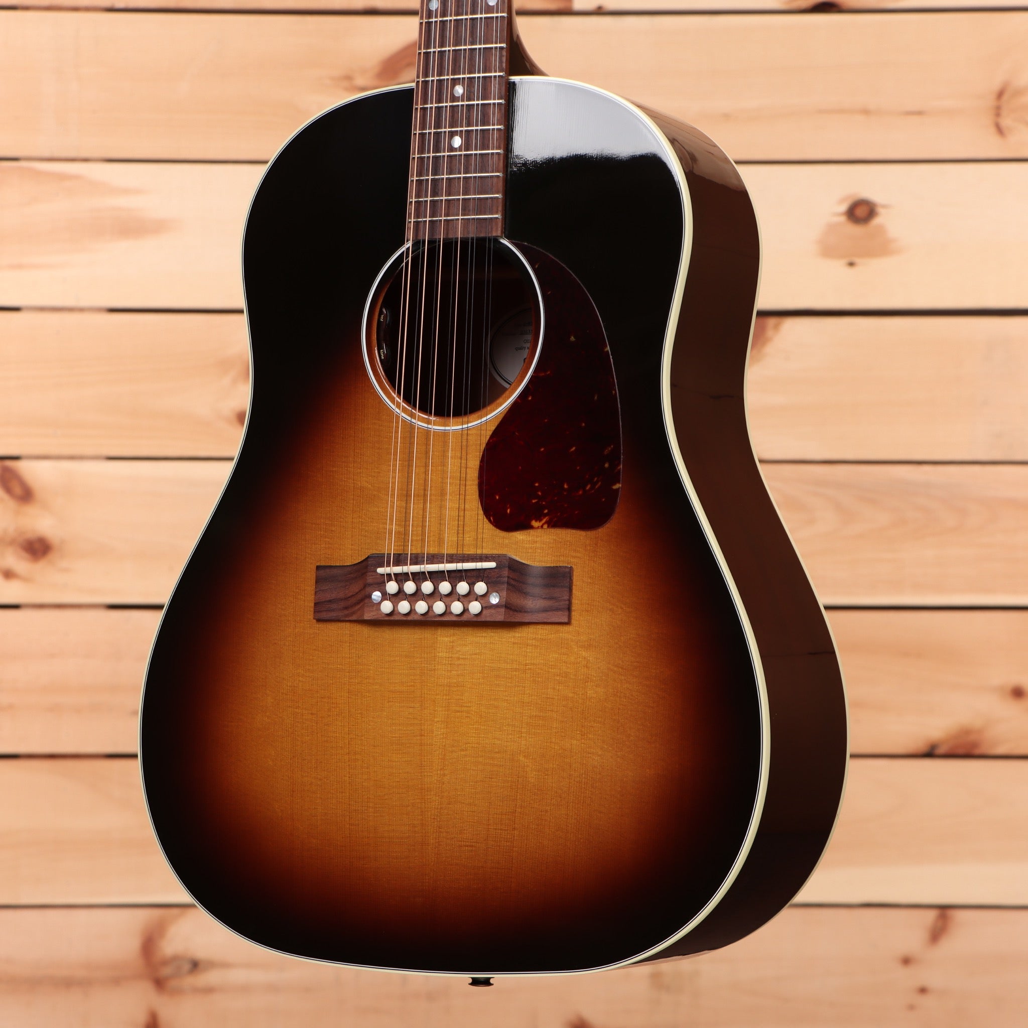 Gibson J45 Standard 12-string acoustic guitar Vintage Sunburst with white binding and rosewood bridge