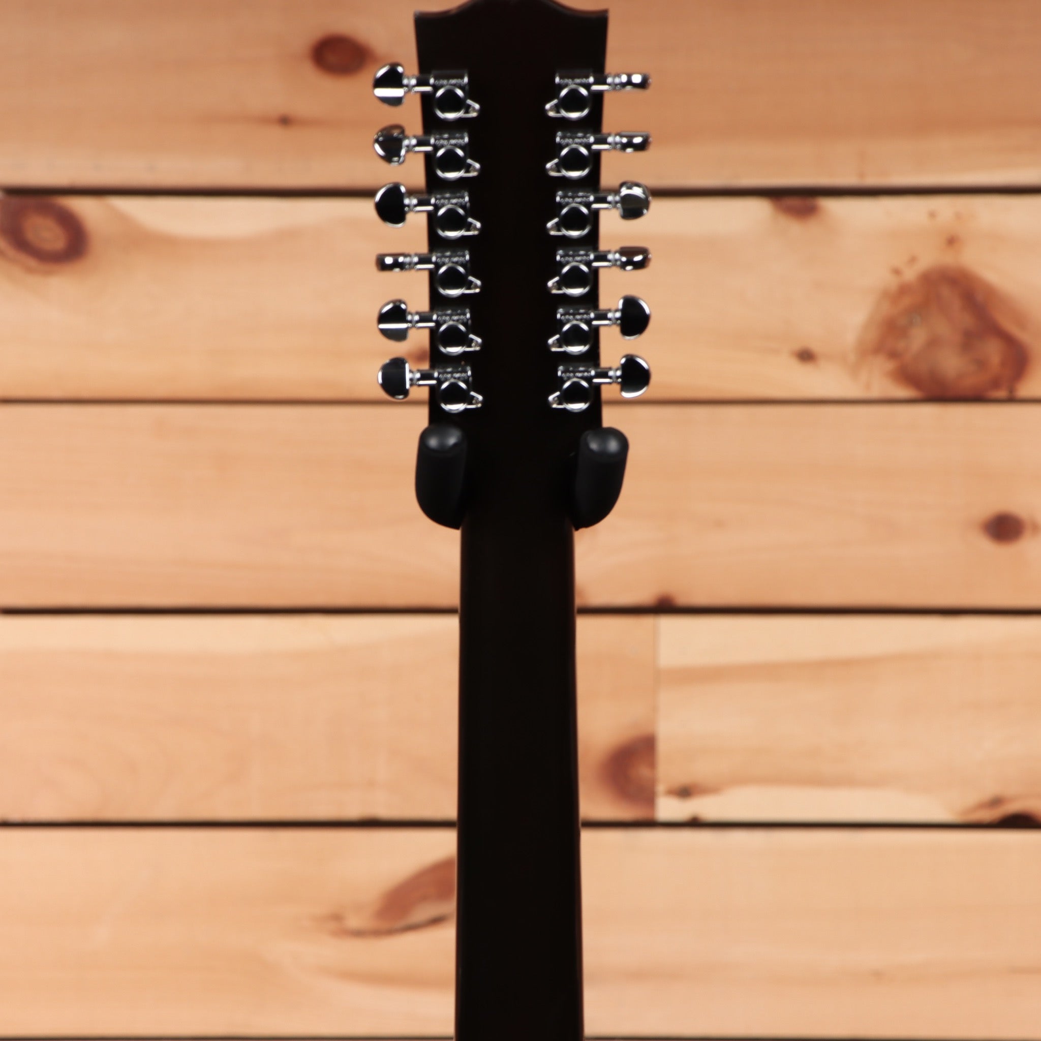Gibson J45 Standard 12-string acoustic guitar vintage sunburst with chrome tuning machines