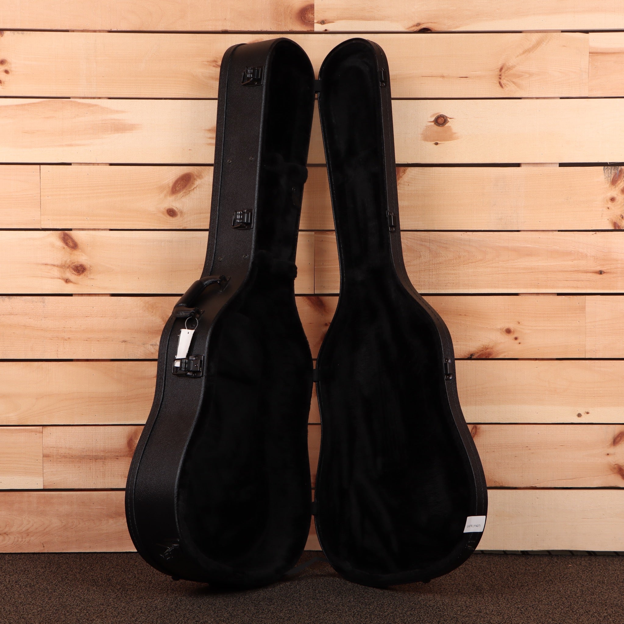 Gibson Hummingbird Studio Walnut acoustic guitar with black hard case