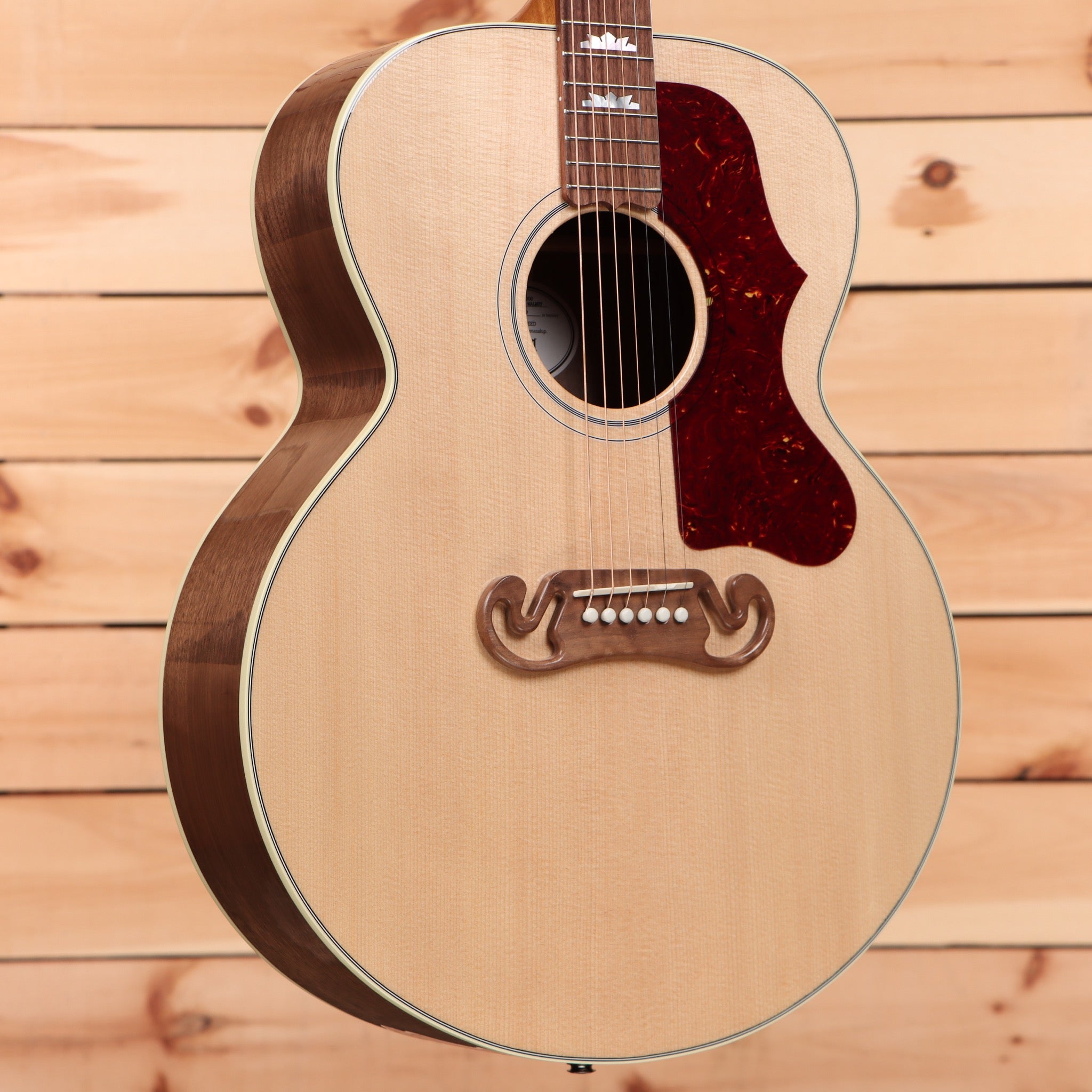 Gibson SJ200 Studio jumbo acoustic guitar natural finish walnut back and sides