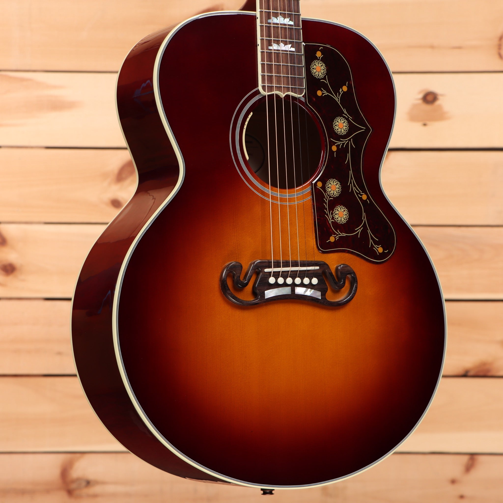 Gibson SJ200 Standard acoustic guitar Autumn Burst with floral pickguard inlay
