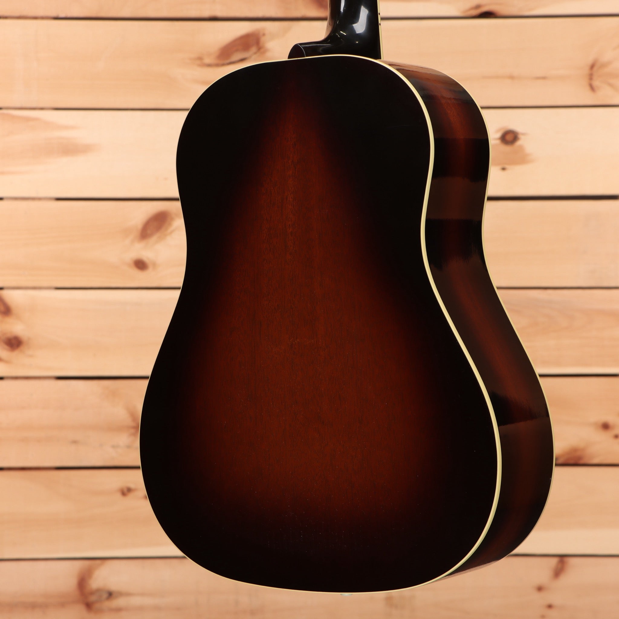 Gibson 1934 Jumbo vintage sunburst acoustic guitar with cream binding