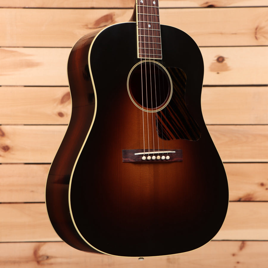 Gibson 1934 Jumbo acoustic guitar vintage sunburst with cream binding and rosewood fretboard