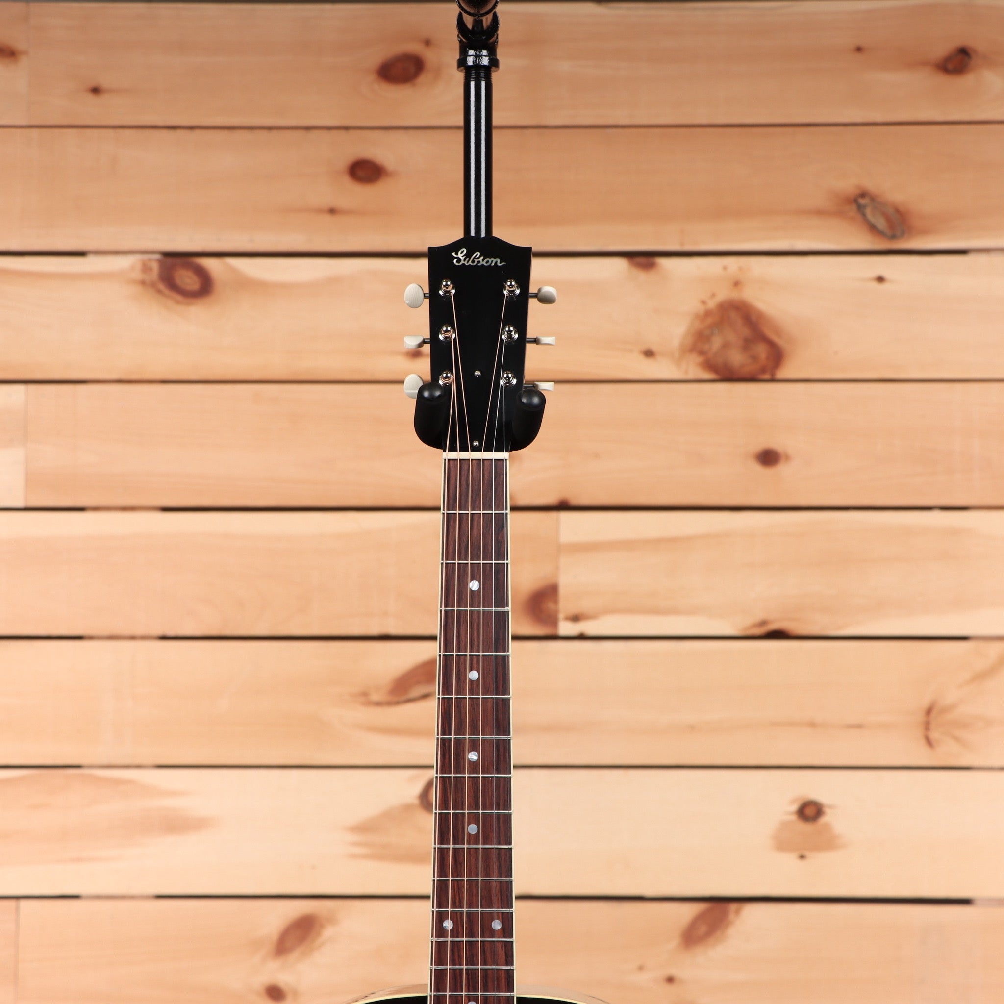 Gibson 1934 Jumbo vintage sunburst acoustic guitar with rosewood fretboard