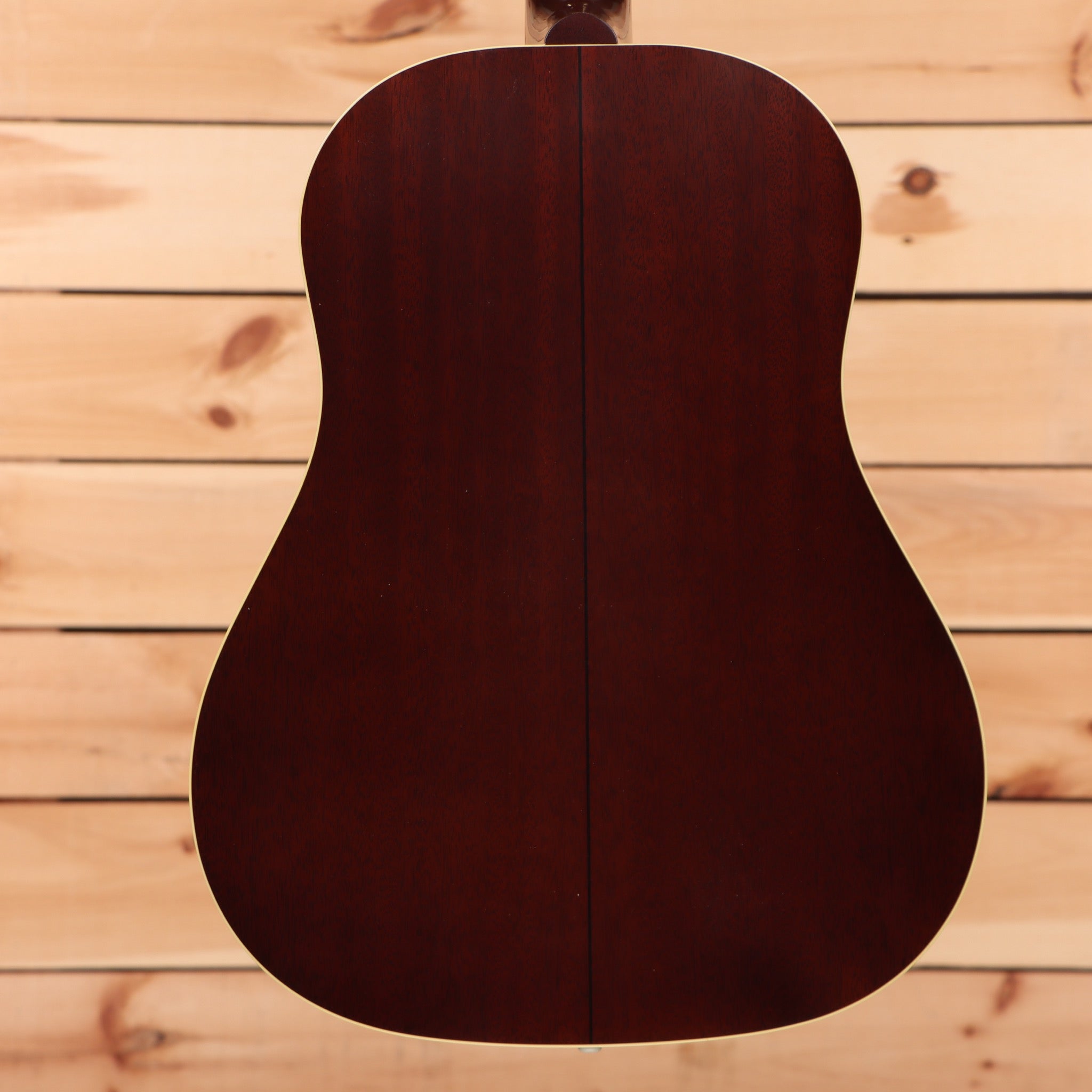 Gibson J-35 vintage sunburst acoustic dreadnought guitar with center seam back