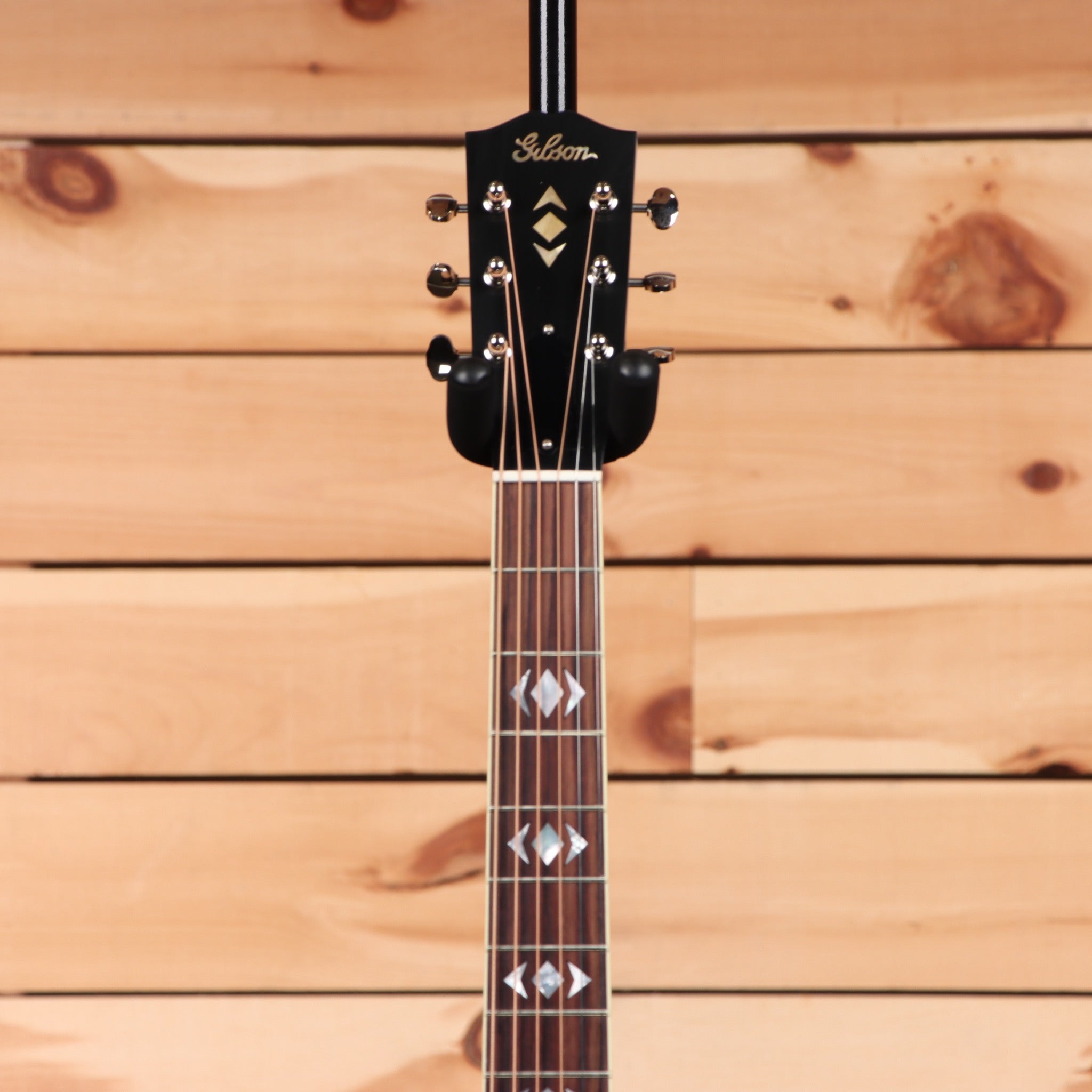 Gibson 1936 Advanced Jumbo acoustic guitar vintage sunburst with inlaid diamond fretboard markers
