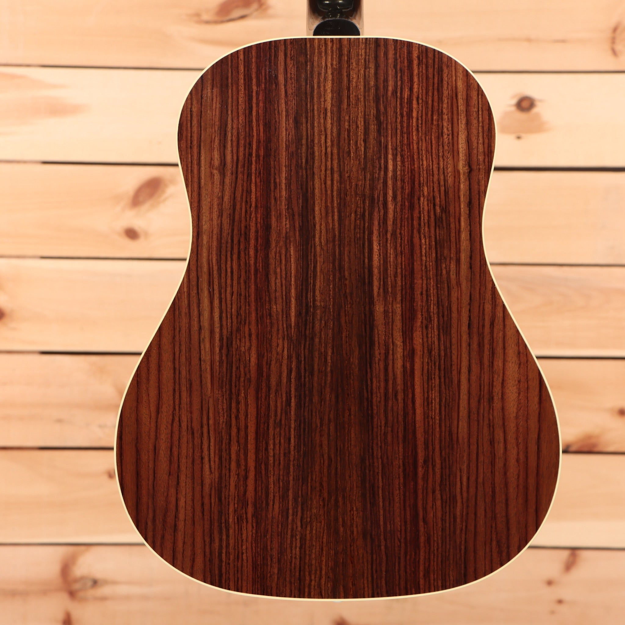 Gibson 1936 Advanced Jumbo acoustic guitar vintage sunburst rosewood back