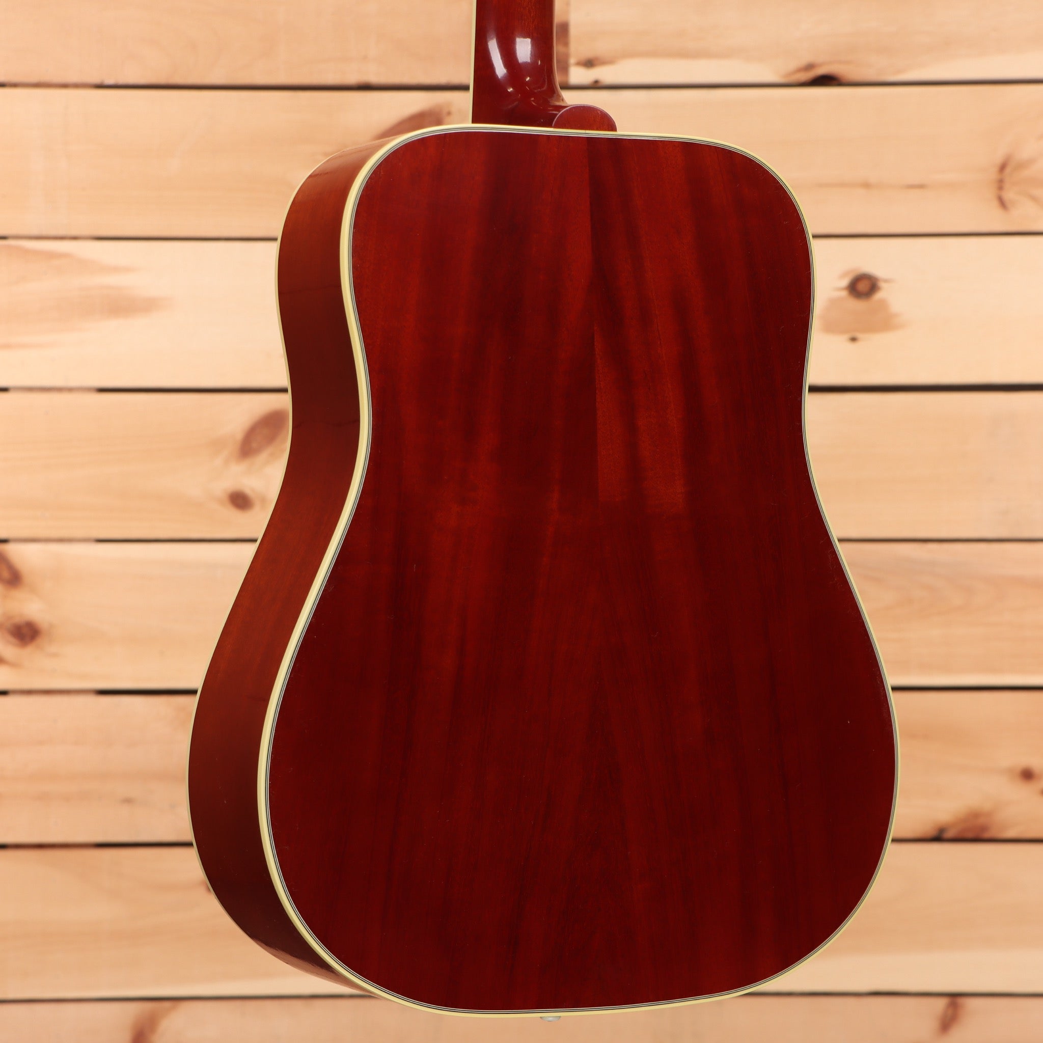 Gibson 1960 Hummingbird acoustic guitar Heritage Cherry Sunburst dreadnought with gold binding