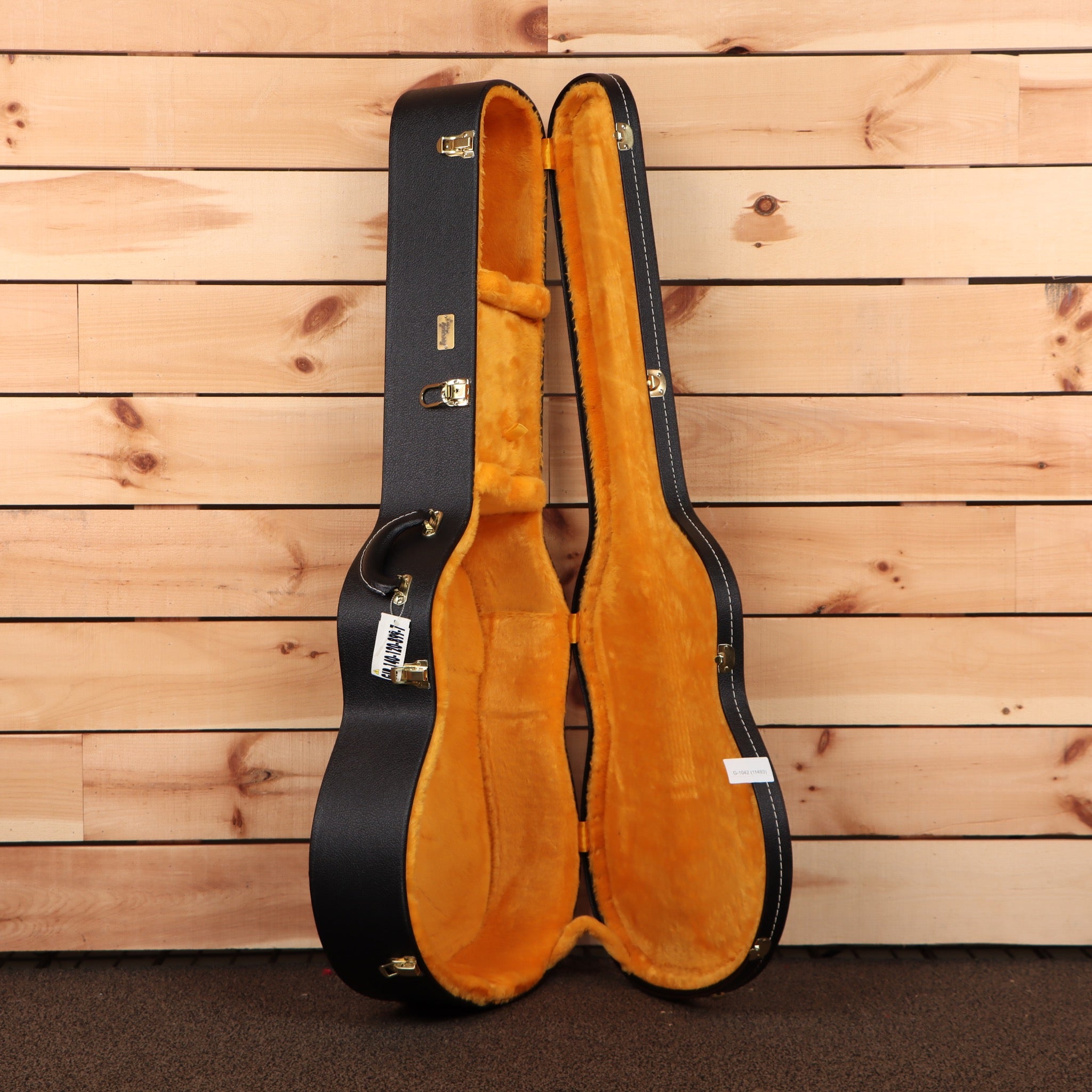 Gibson 1960 Hummingbird acoustic guitar Heritage Cherry Sunburst with gold hardware and orange velvet interior case