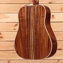 Gibson Hummingbird Custom acoustic guitar Antique Natural with flamed mahogany back and sides
