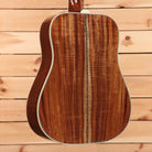 Gibson Hummingbird Custom dreadnought acoustic guitar antique natural with figured wood back