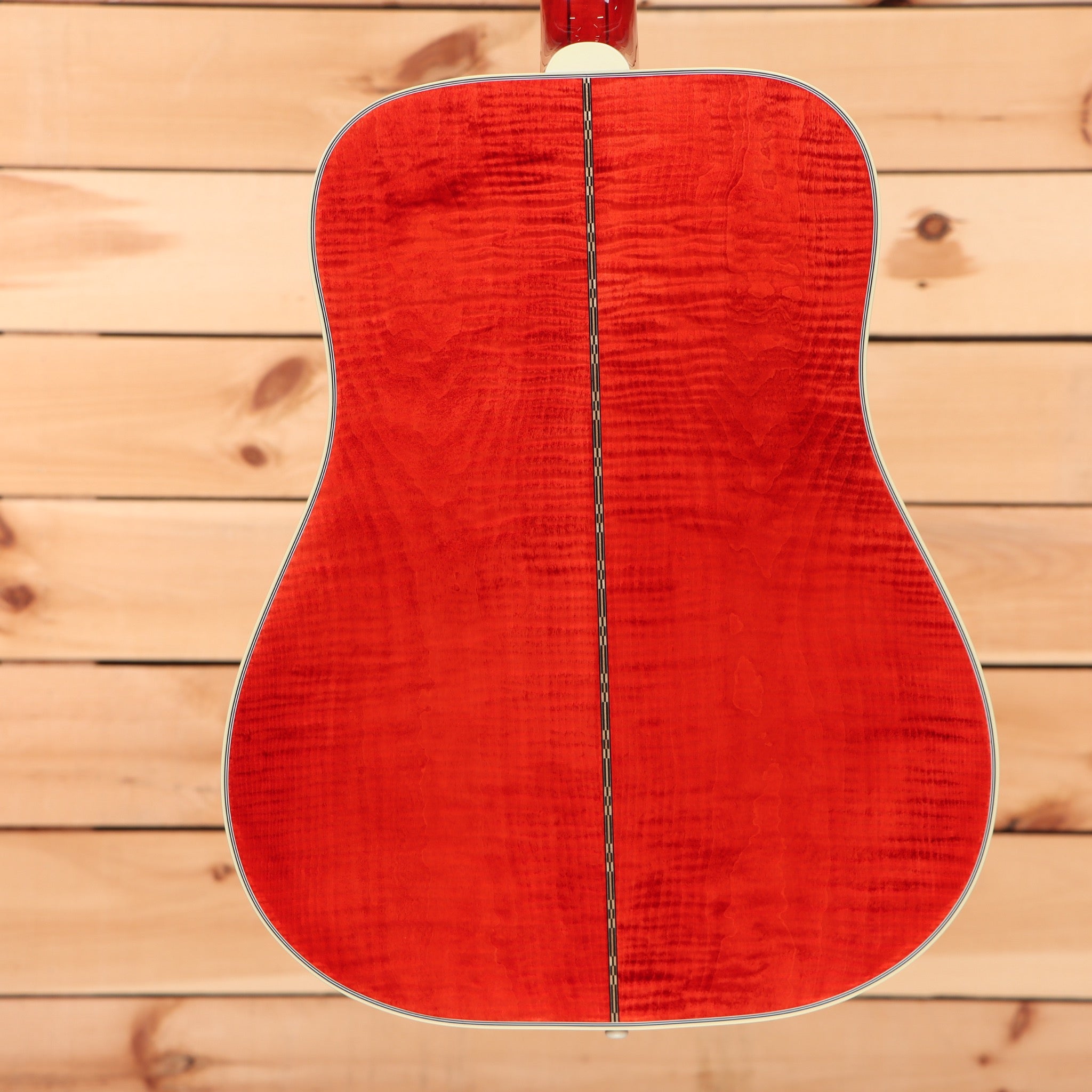 Gibson Dove in Flight dreadnought acoustic guitar antique natural with flamed maple top