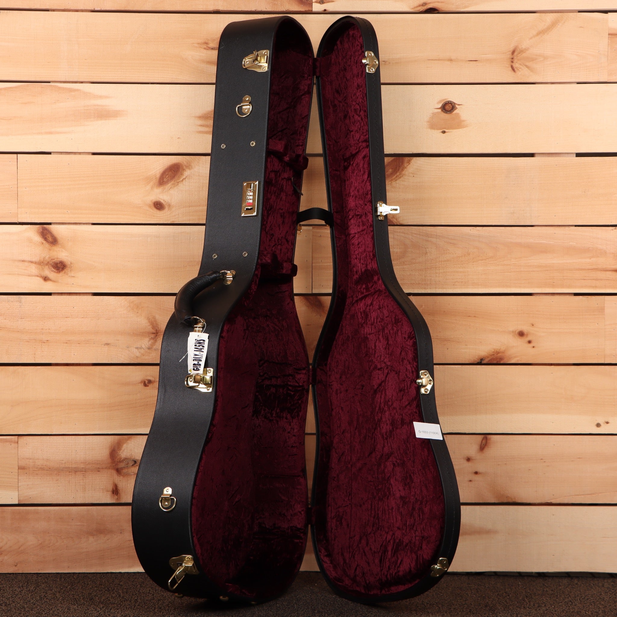 Gibson Doves in Flight acoustic guitar antique natural with burgundy velvet-lined hardshell case