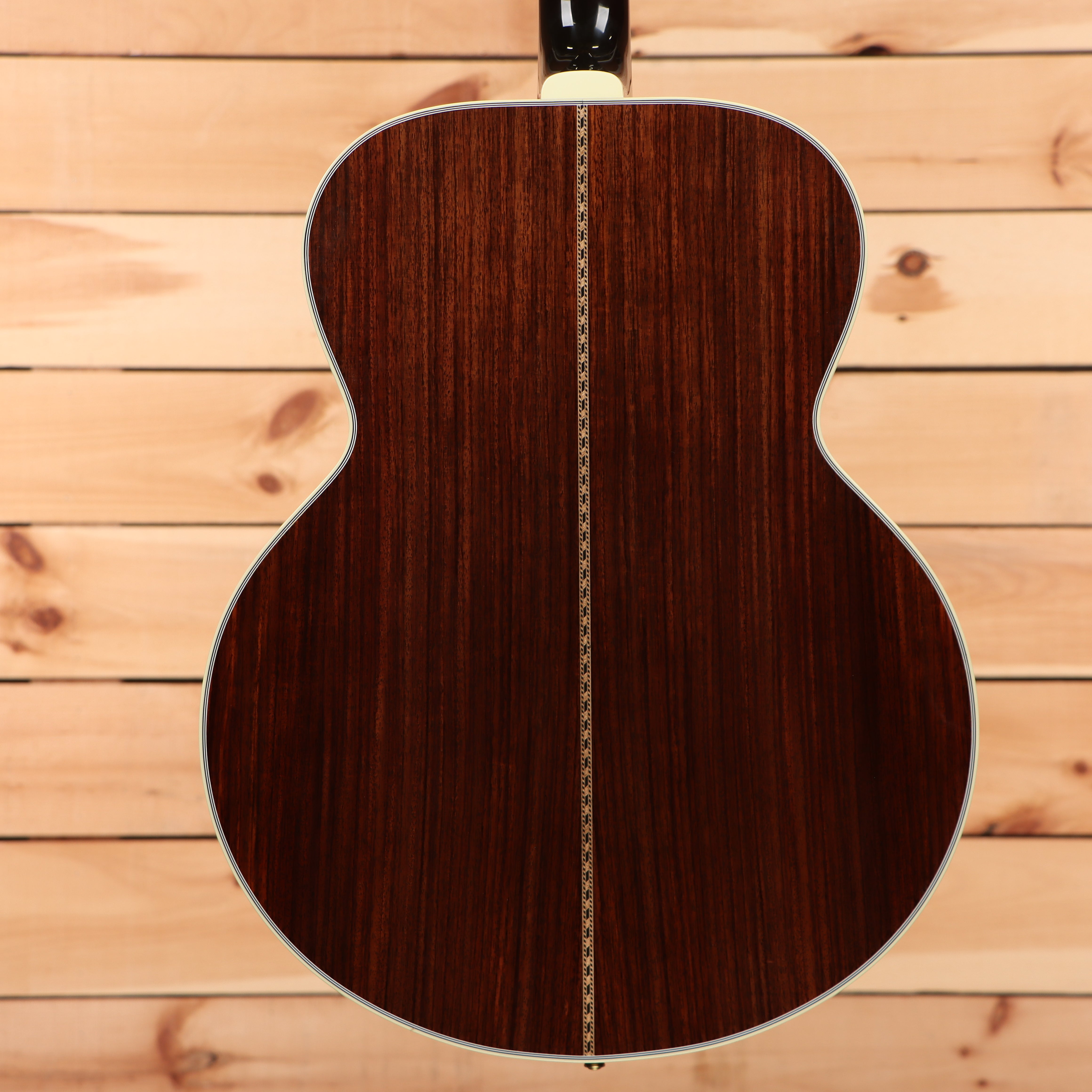 Gibson SJ200 Western Classic acoustic guitar Vintage Sunburst with rosewood back and sides