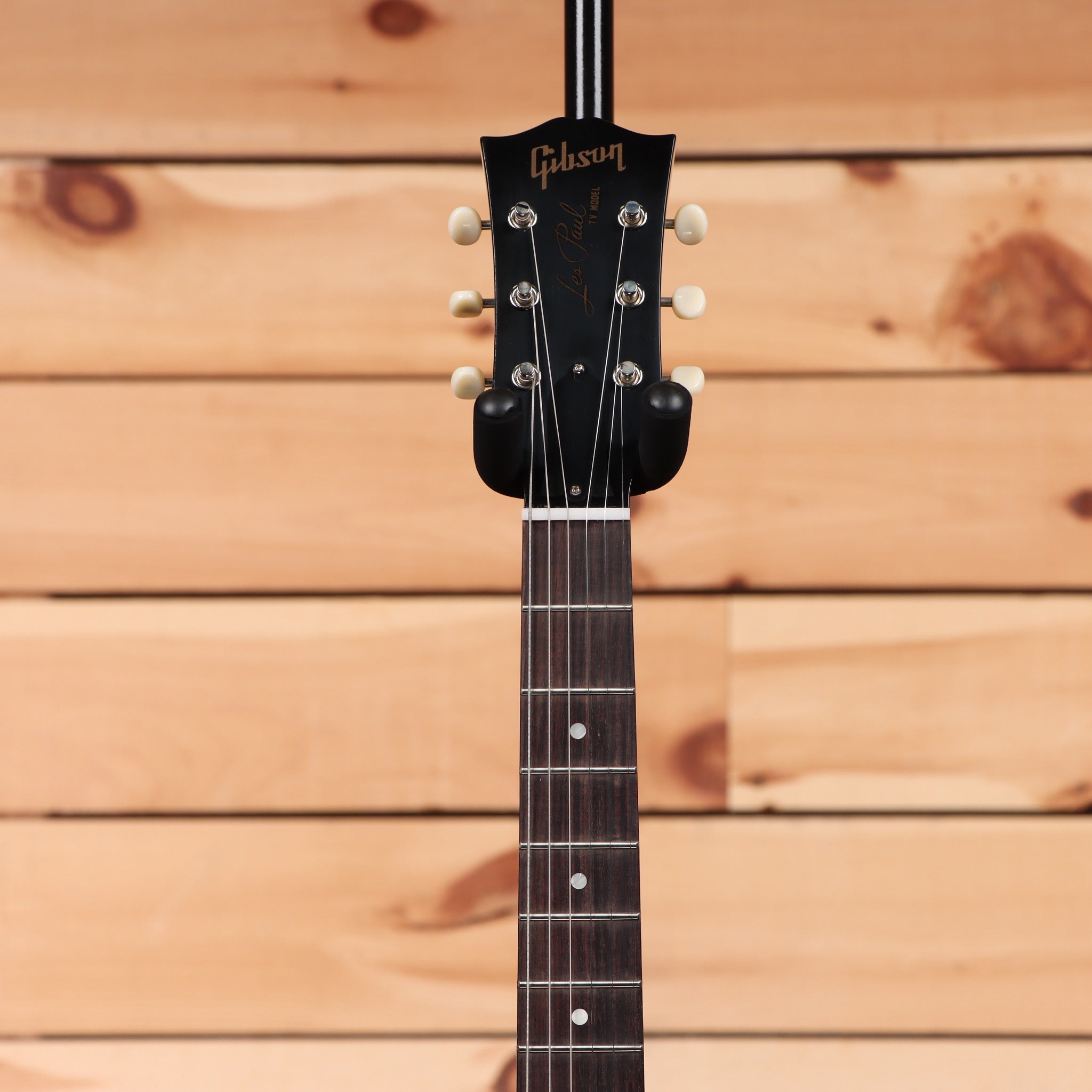 Gibson 1957 Les Paul Junior Reissue electric guitar TV Yellow with P90 pickup and rosewood fretboard