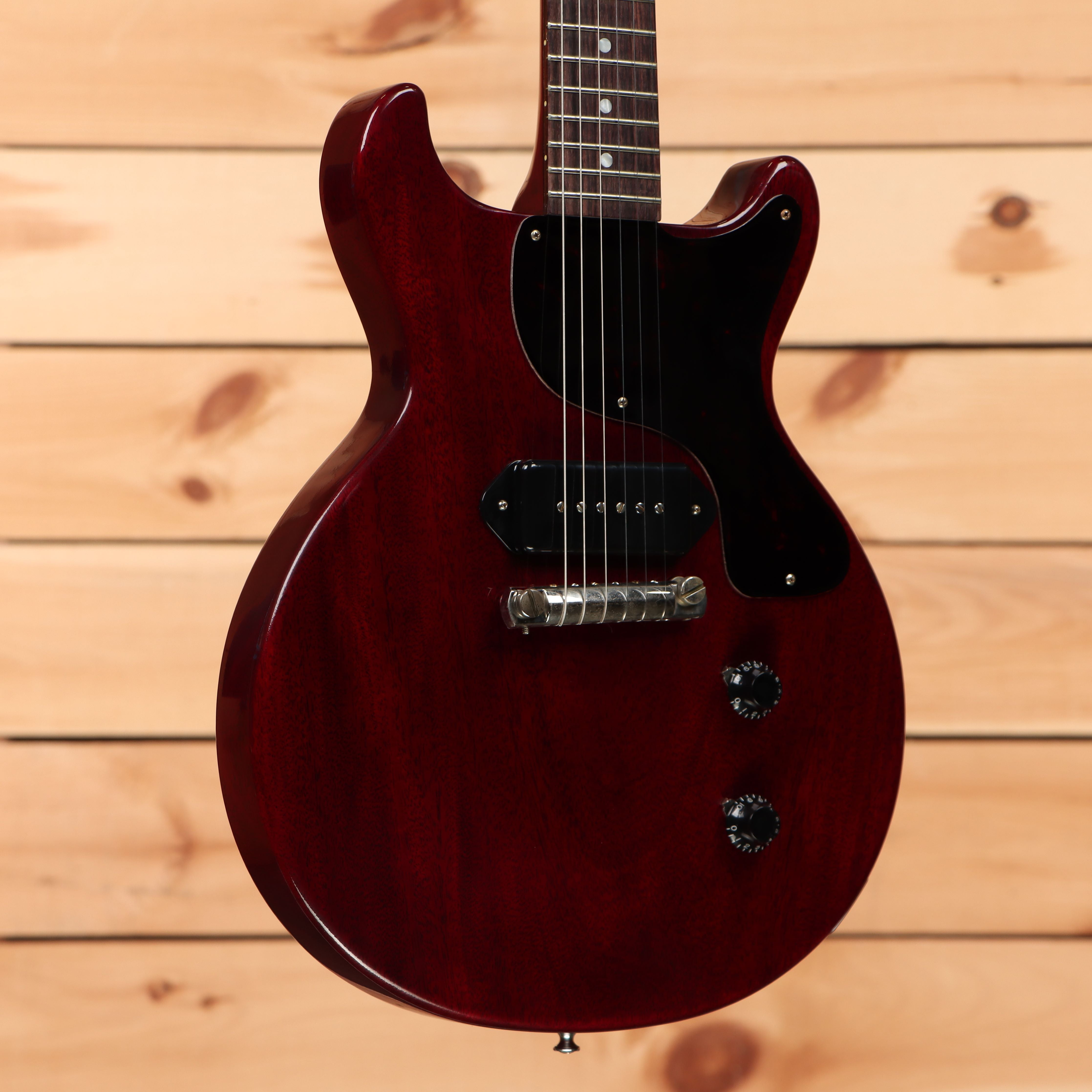 Gibson 1958 Les Paul Junior Double Cut Reissue VOS electric guitar Cherry Red with dual P90 pickups