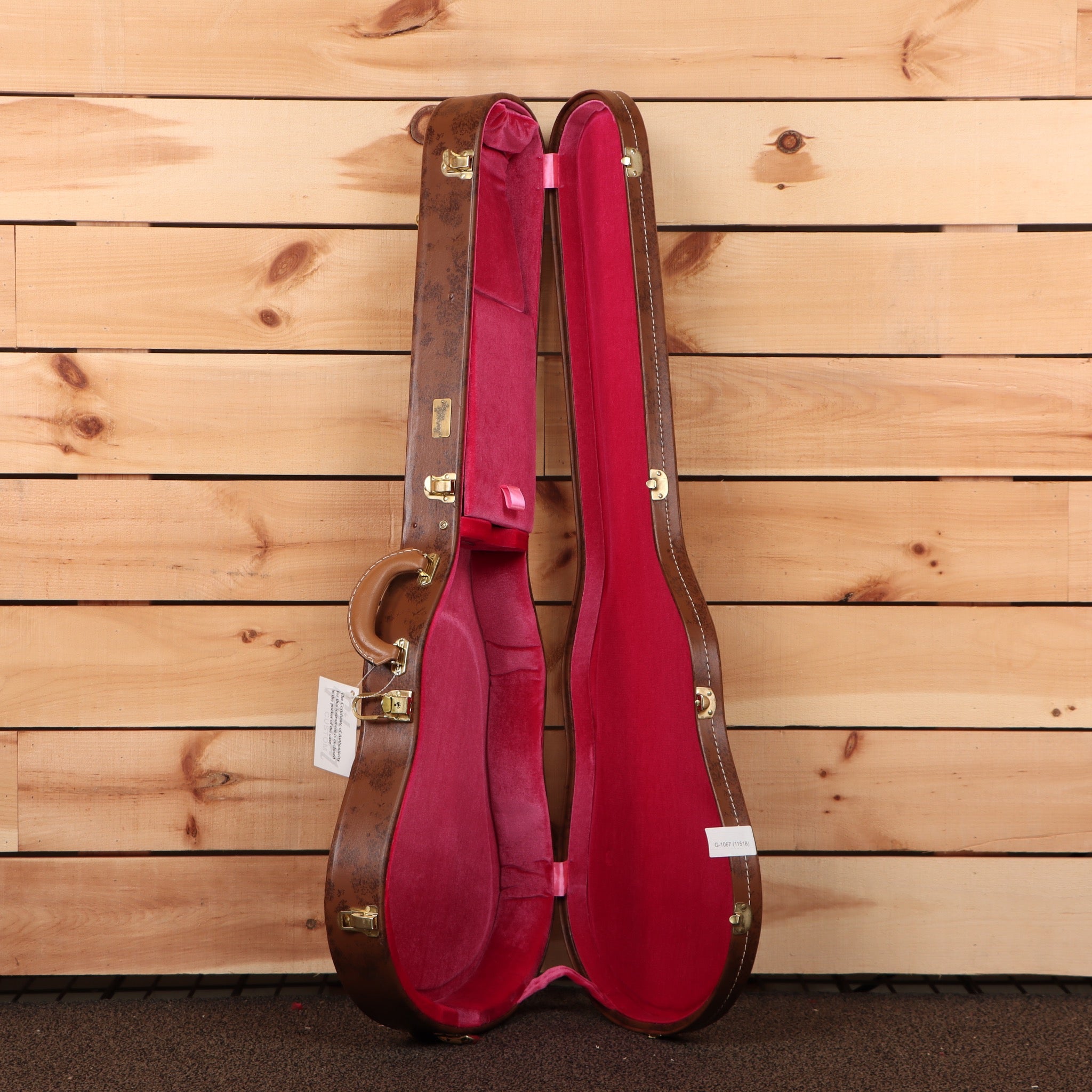 Gibson 1958 Les Paul Standard Reissue VOS electric guitar Lemon Burst with red velvet-lined hard case