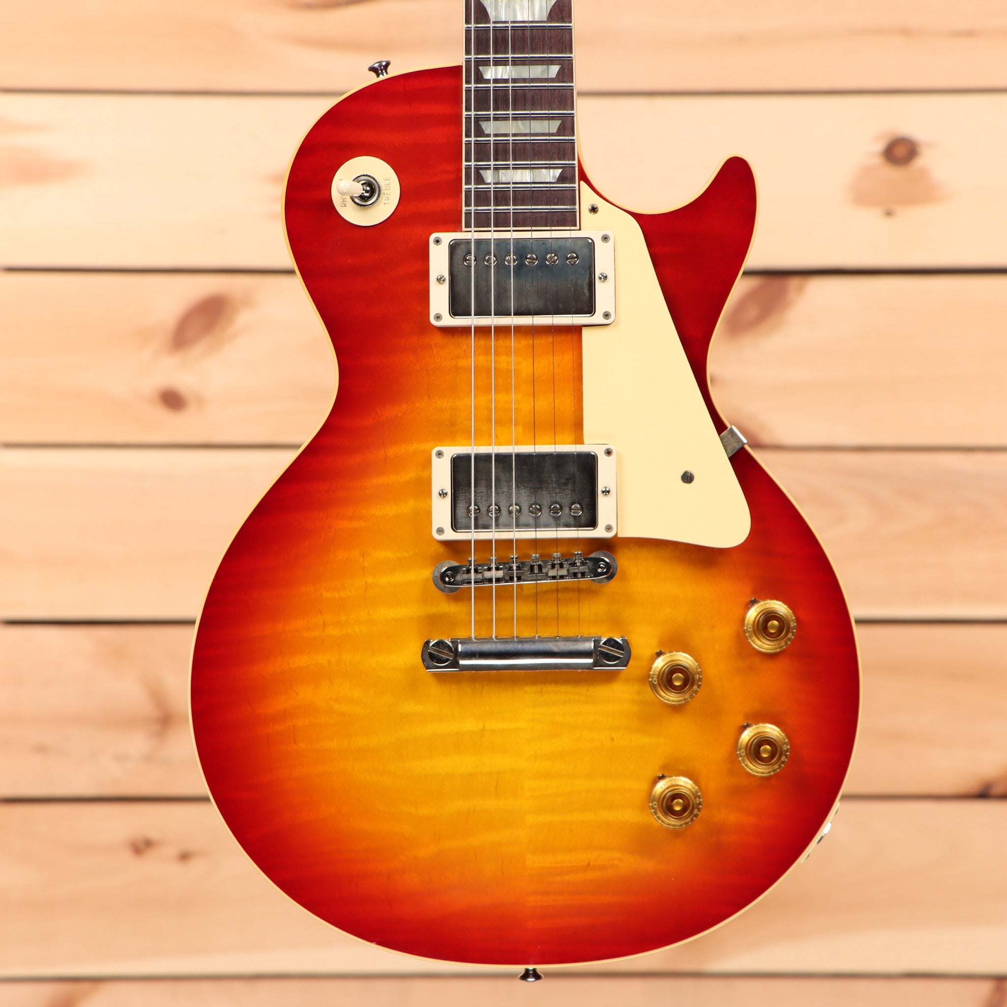Gibson 1959 Les Paul Standard Reissue VOS electric guitar Washed Cherry Sunburst with dual humbuckers and gold hardware