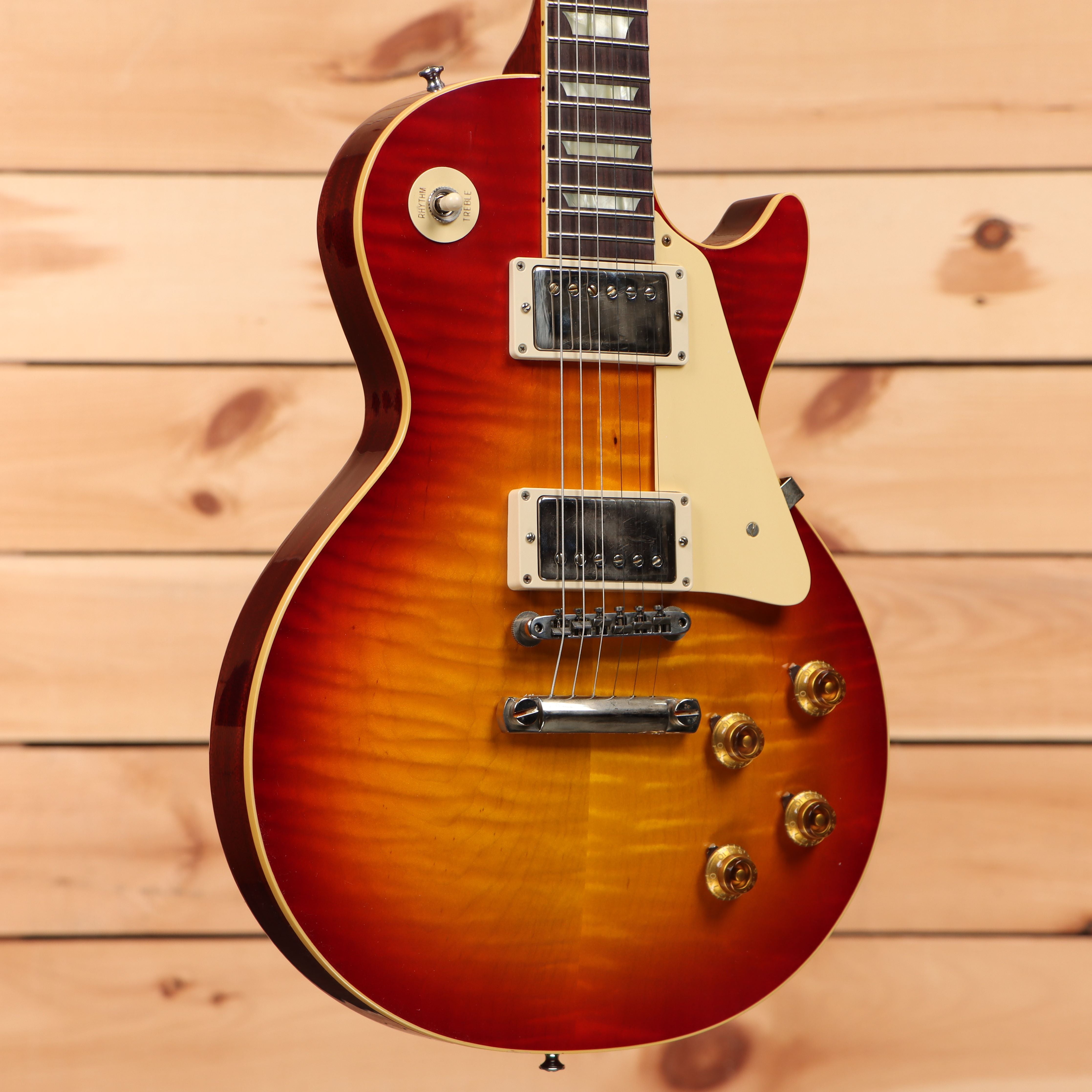 Gibson 1959 Les Paul Standard Reissue VOS electric guitar Washed Cherry Sunburst with dual humbuckers