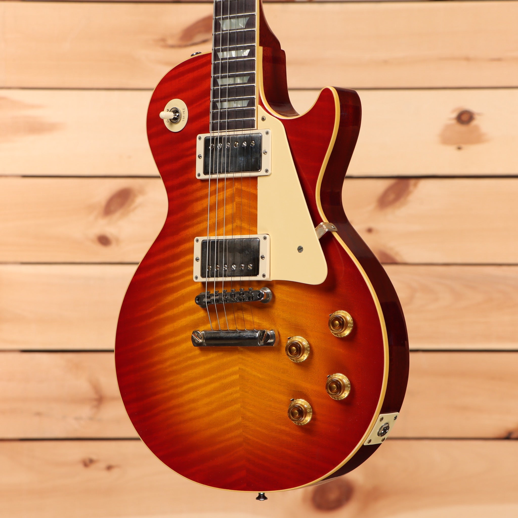 Gibson 1959 Les Paul Standard Reissue electric guitar Sunrise Teaburst with flamed maple top and gold hardware