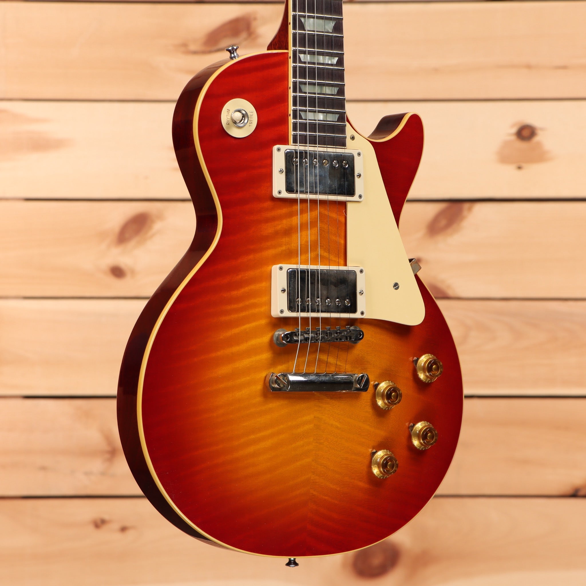 Gibson 1959 Les Paul Standard Reissue Ultra Light Aged electric guitar Sunrise Teaburst with dual humbuckers and gold hardware