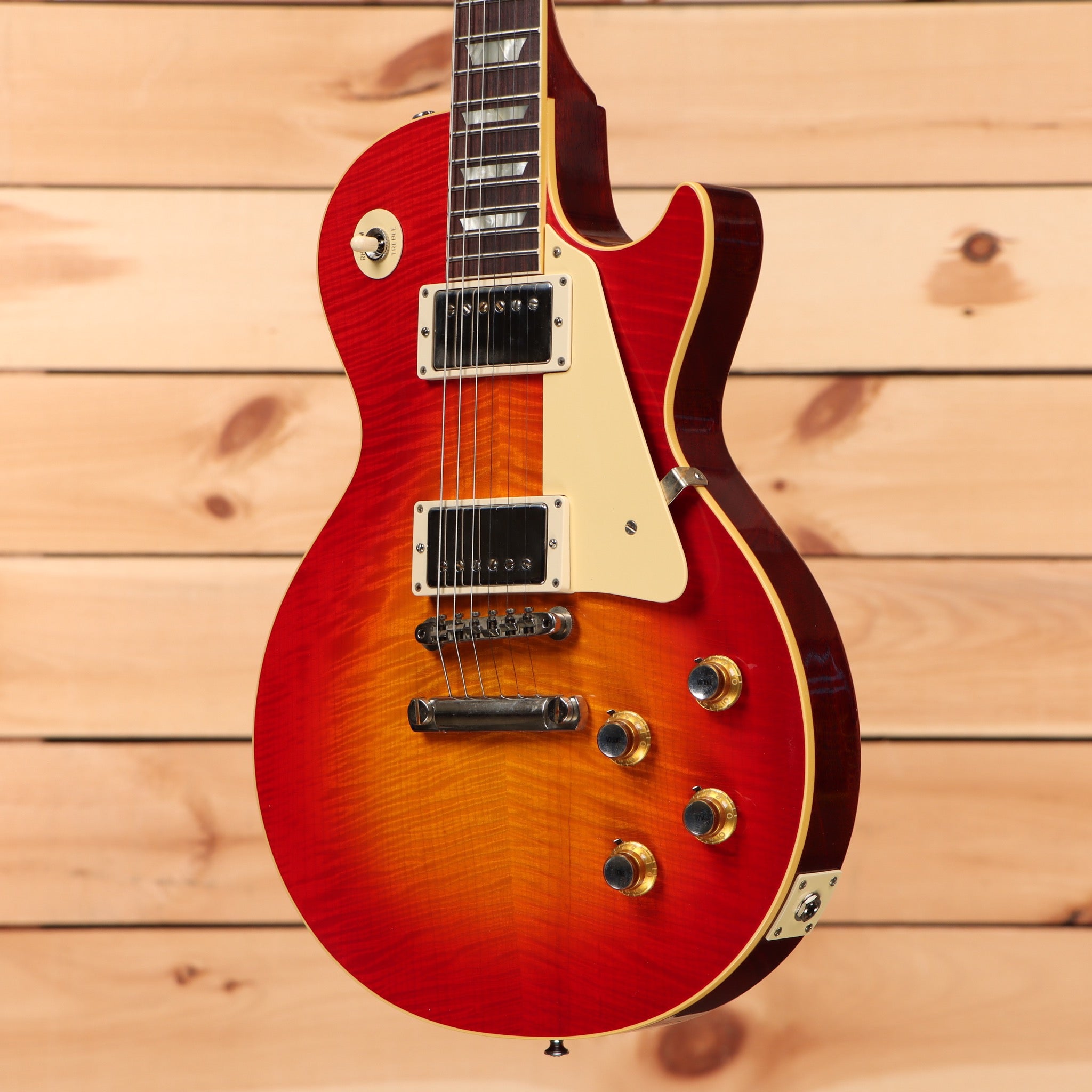 Gibson 1960 Les Paul Standard Ultra Light Aged electric guitar Wide Tomato Burst with dual humbuckers
