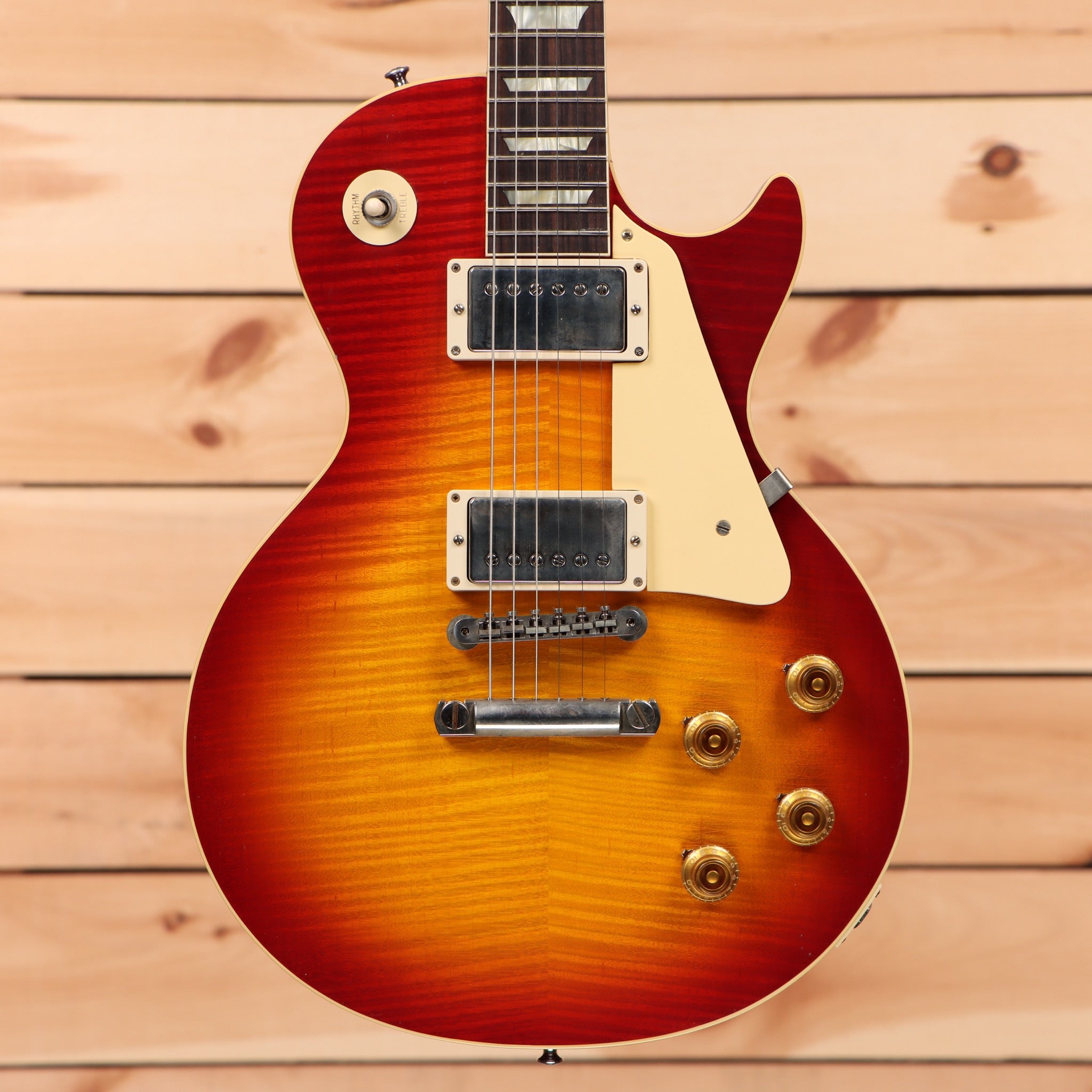 Gibson 1958 Les Paul Standard Reissue Ultra-Light electric guitar Washed Cherry Sunburst dual humbuckers