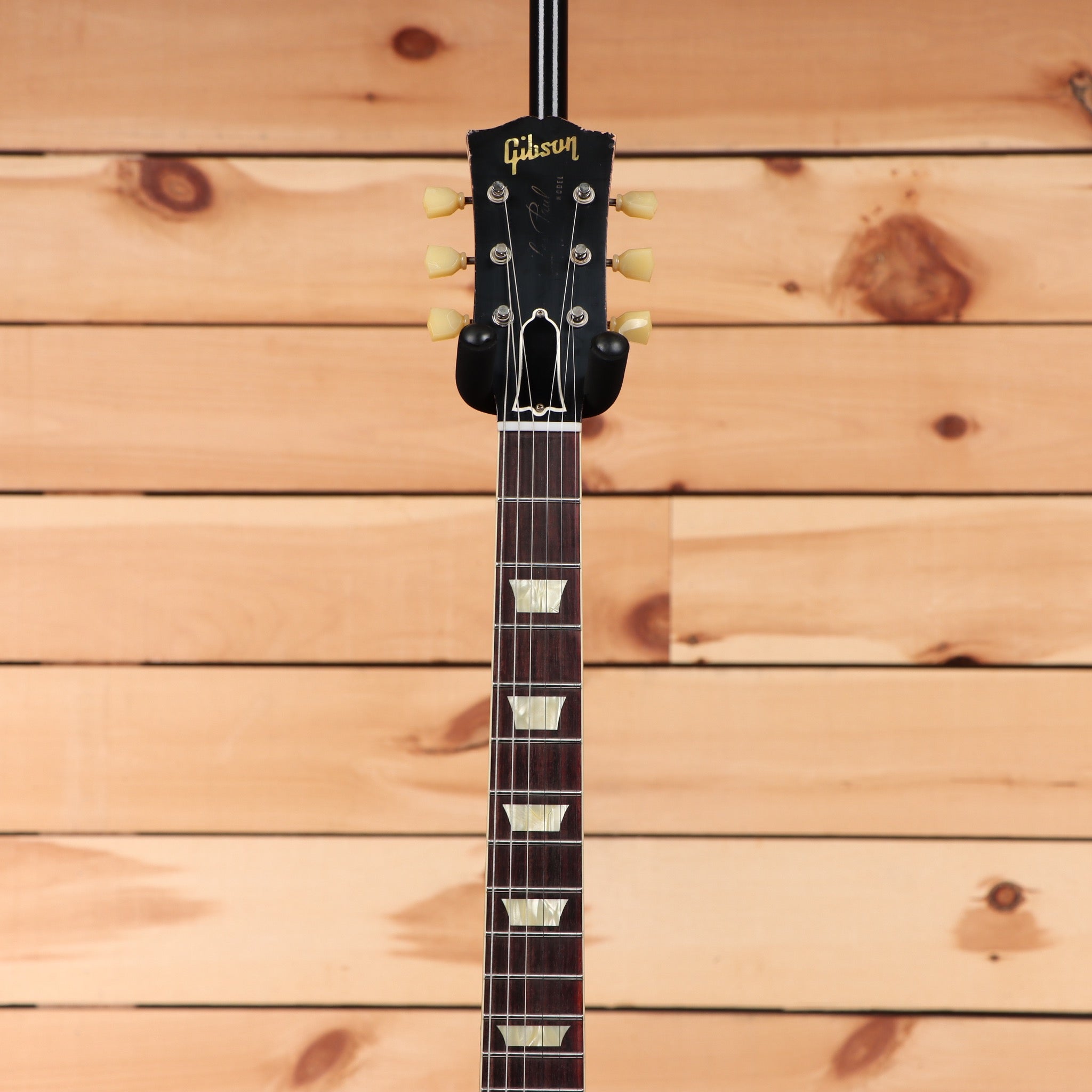 Gibson 1959 Les Paul Standard Reissue electric guitar Heavy Aged Golden Poppy Burst with humbucker pickups