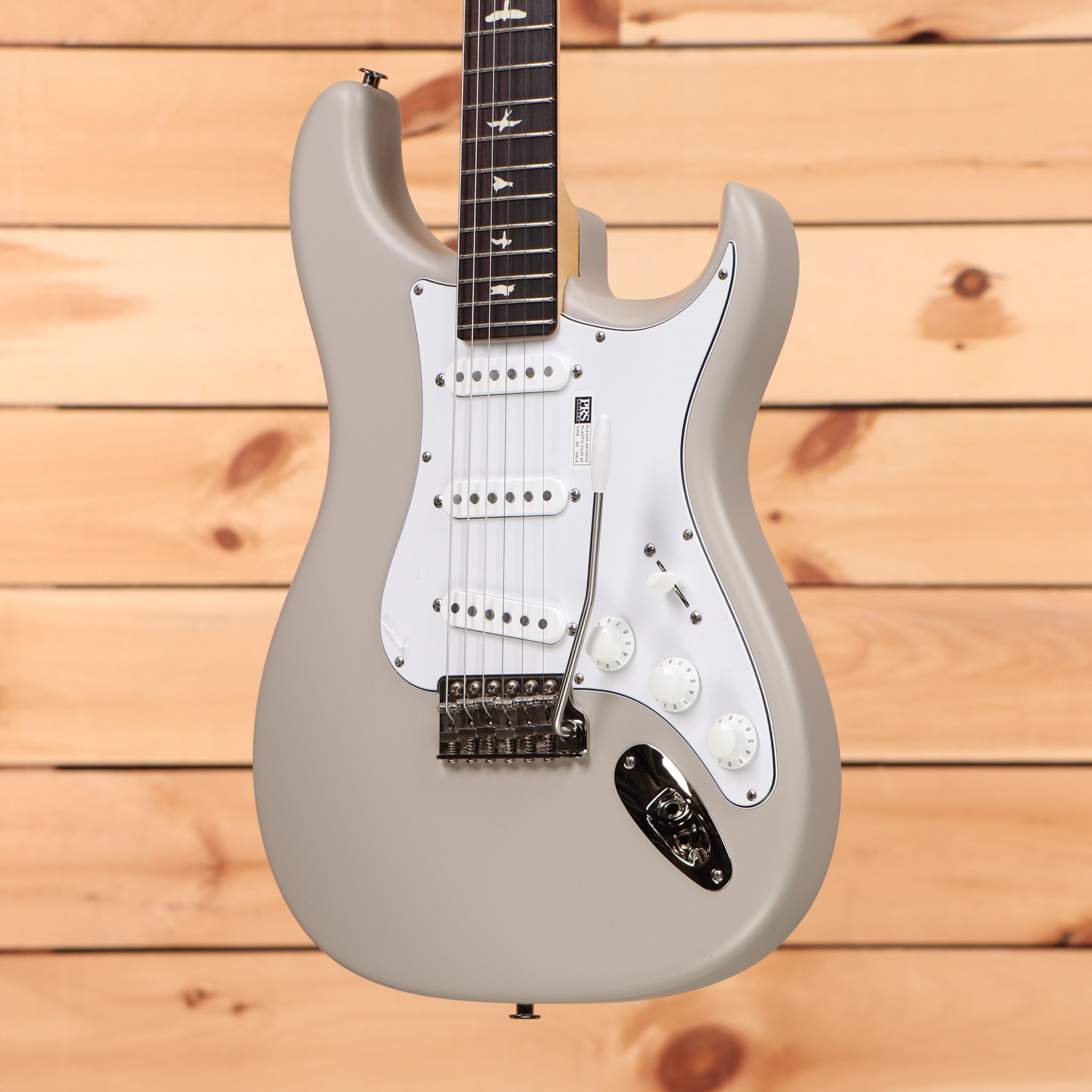 Paul Reed Smith Silver Sky electric guitar Moc Sand with white pickguard and rosewood fretboard