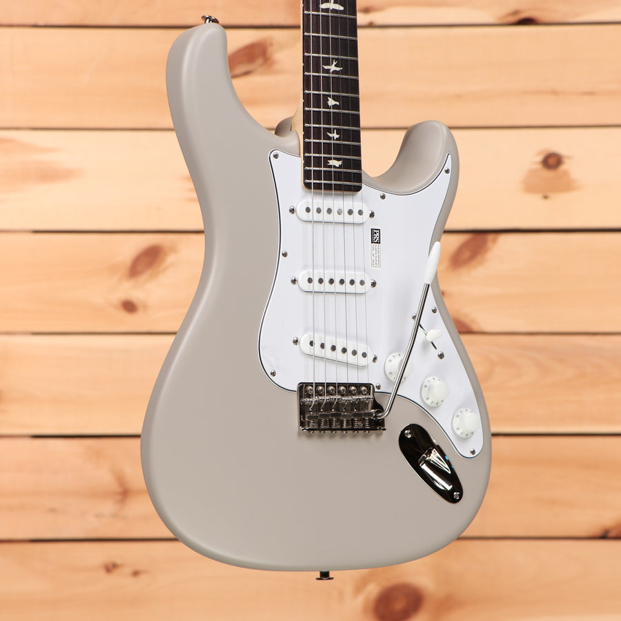Paul Reed Smith Silver Sky electric guitar Moc Sand rosewood fretboard with three-pickup configuration