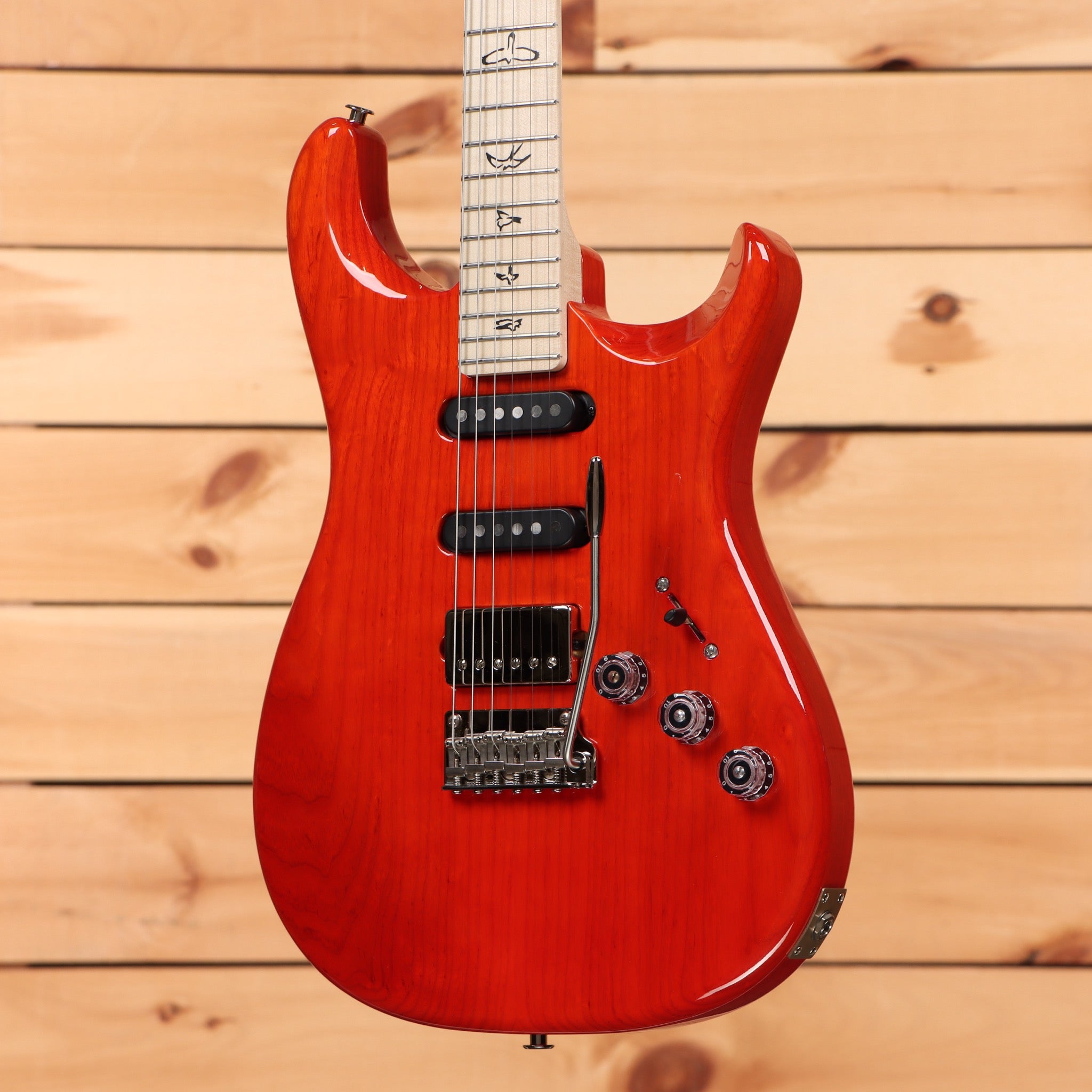 Paul Reed Smith Fiore Amaryllis electric guitar with tremolo bridge and dual-coil pickups