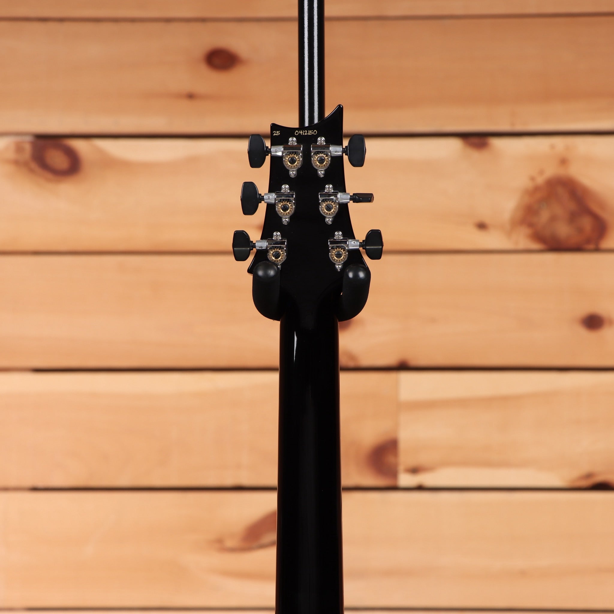 Paul Reed Smith Custom 24 Floyd electric guitar Charcoal Burst with gold hardware tuners