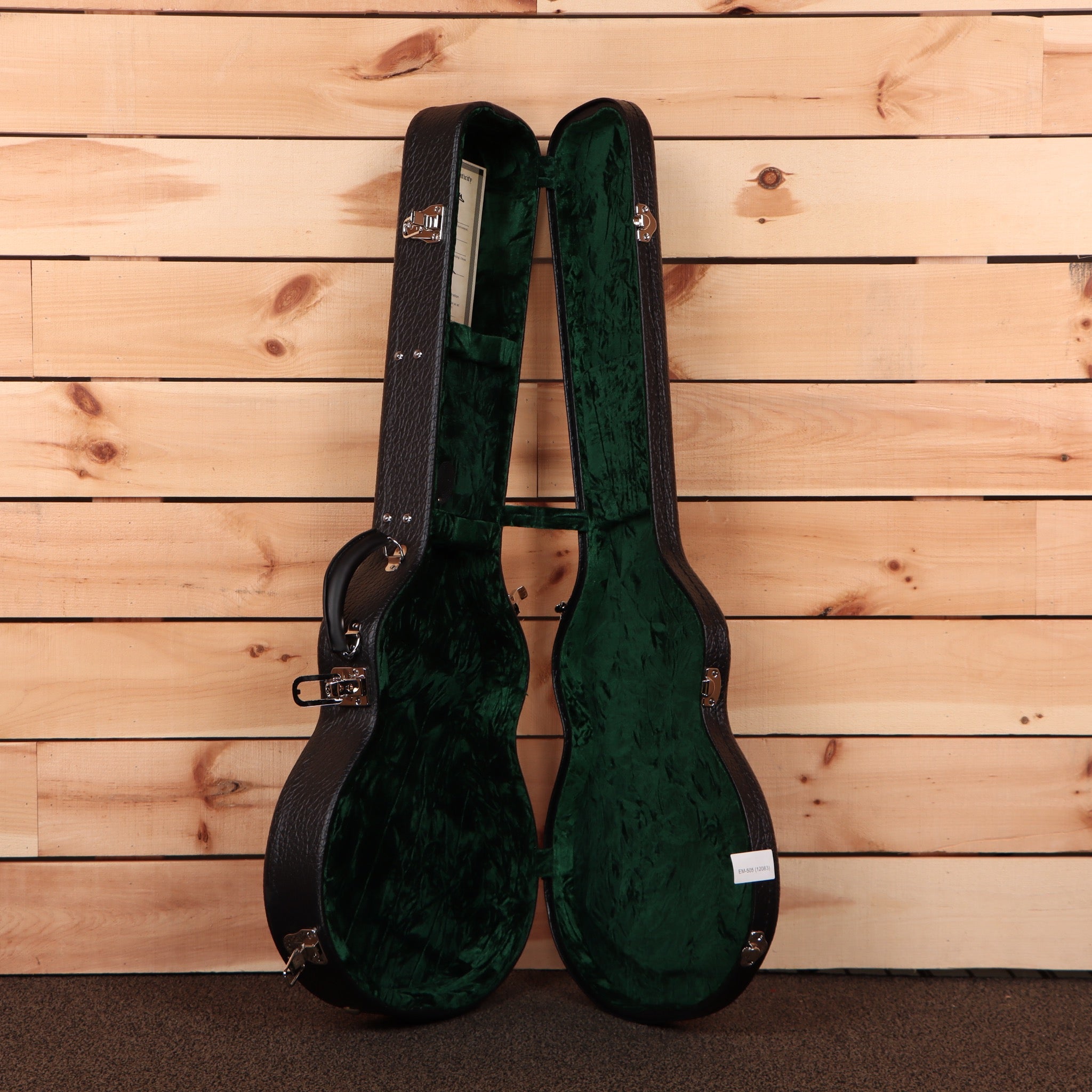 Eastman SB59 semi-hollow body electric guitar sunburst finish with gold hardware and green velvet case