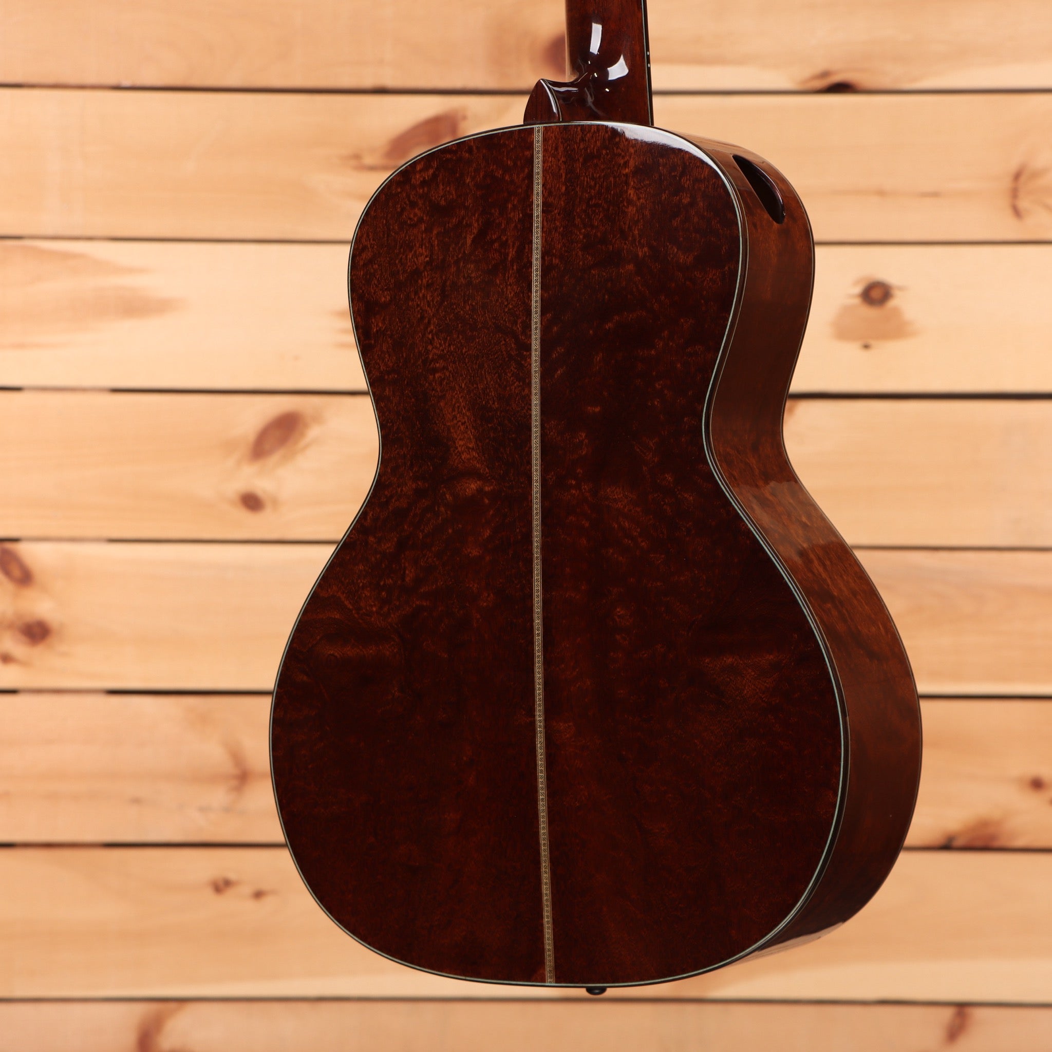 Eastman Looss QS natural acoustic guitar dreadnought with figured wood back and sides