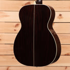 Eastman E20OM TC dreadnought acoustic guitar natural finish with white binding