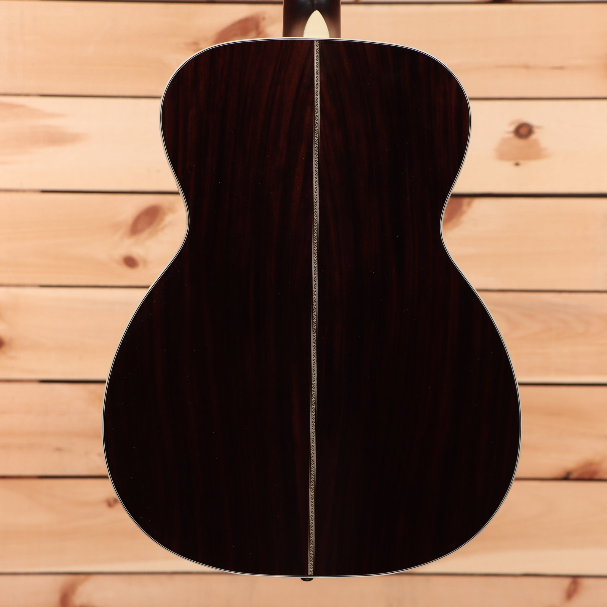 Eastman E20OM-TC natural dreadnought acoustic guitar with rosewood back and sides