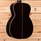 Eastman E20OM-TC dreadnought acoustic guitar natural finish with white binding