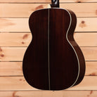 Eastman E20OM-TC dreadnought acoustic guitar natural finish with white binding