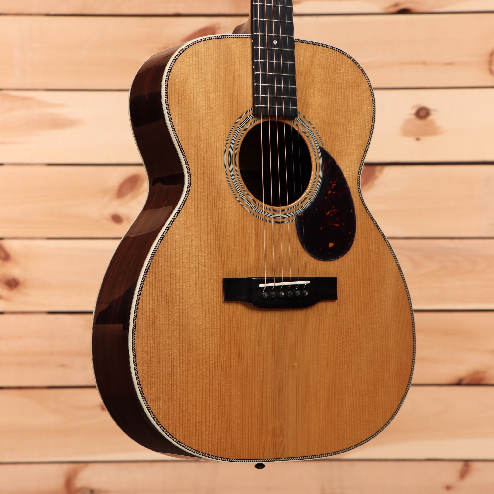 Eastman E20OM-TC acoustic guitar natural finish with mahogany back and sides