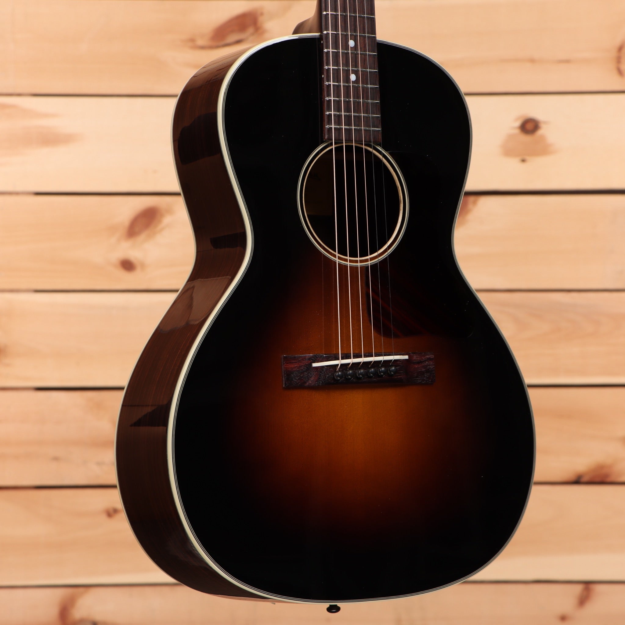 Eastman E20OO STC dreadnought acoustic guitar sunburst finish white binding rosewood back