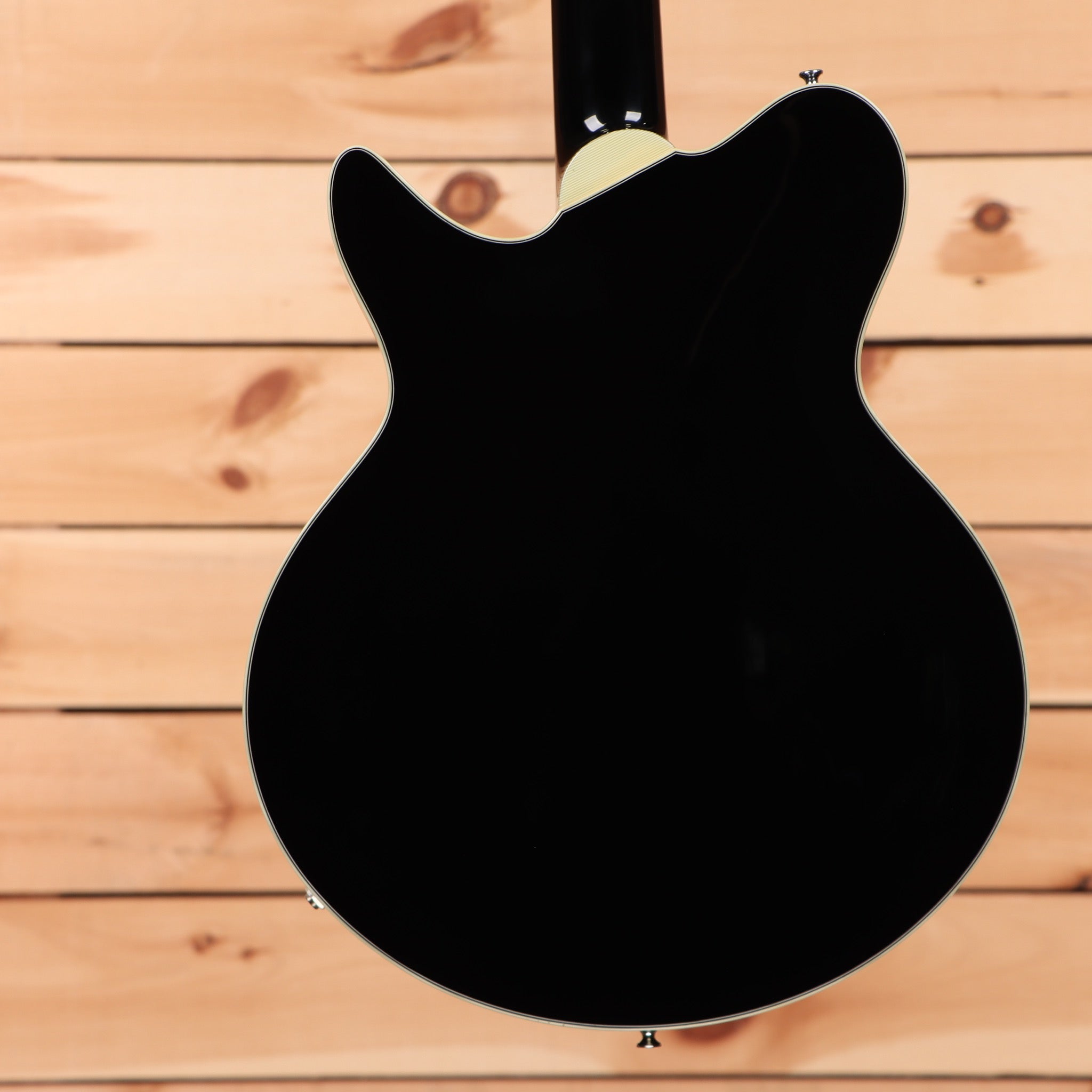 Eastman Romeo NYC semi-hollow electric guitar black finish with cream binding