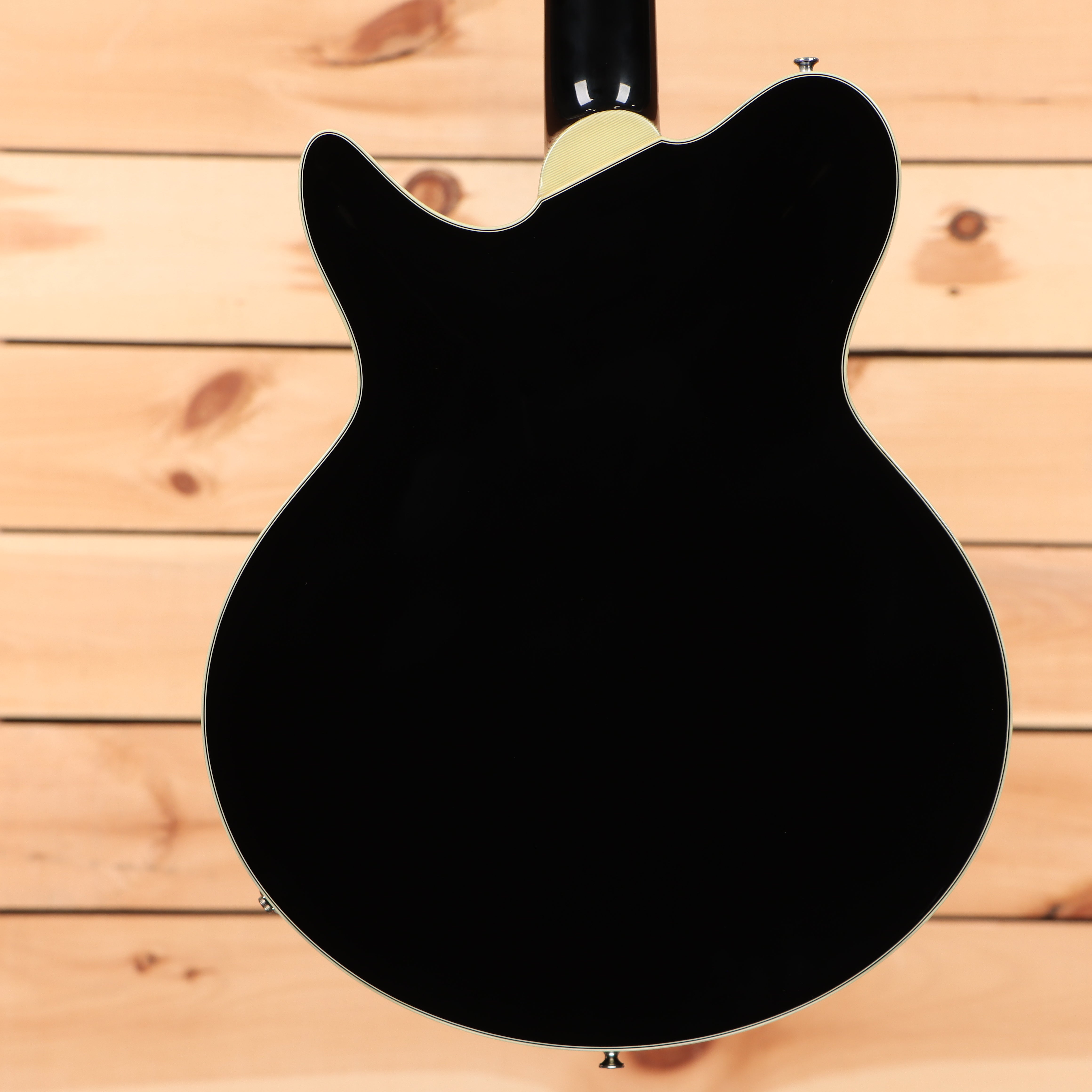 Eastman Romeo NYC - Black – Righteous Guitars