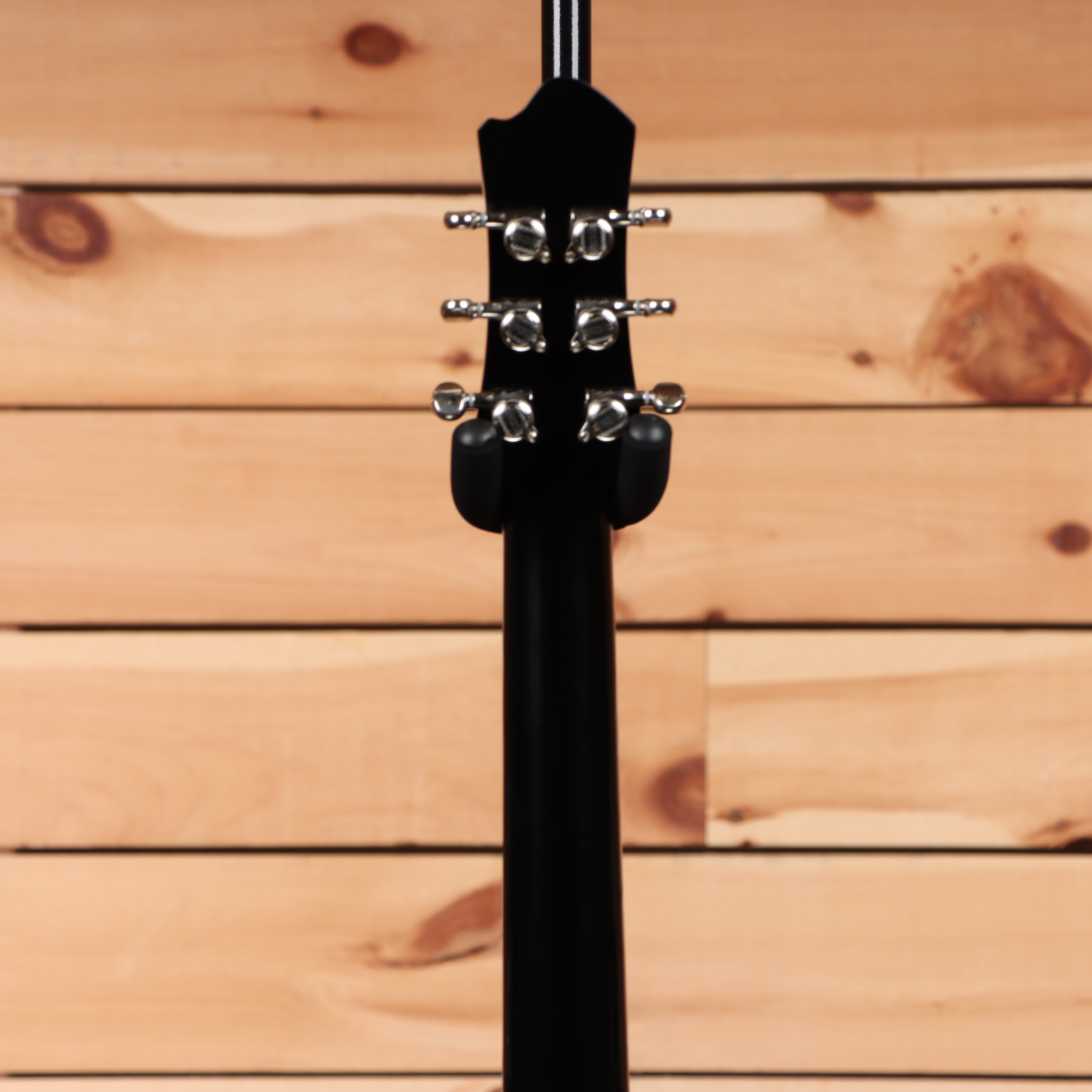 Eastman Romeo NYC - Black – Righteous Guitars